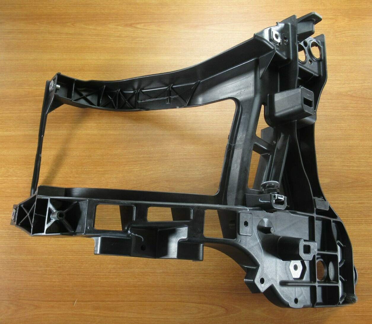 Ram 1500 2500 3500 Right Side Passenger Headlamp Mounting Bracket Oem