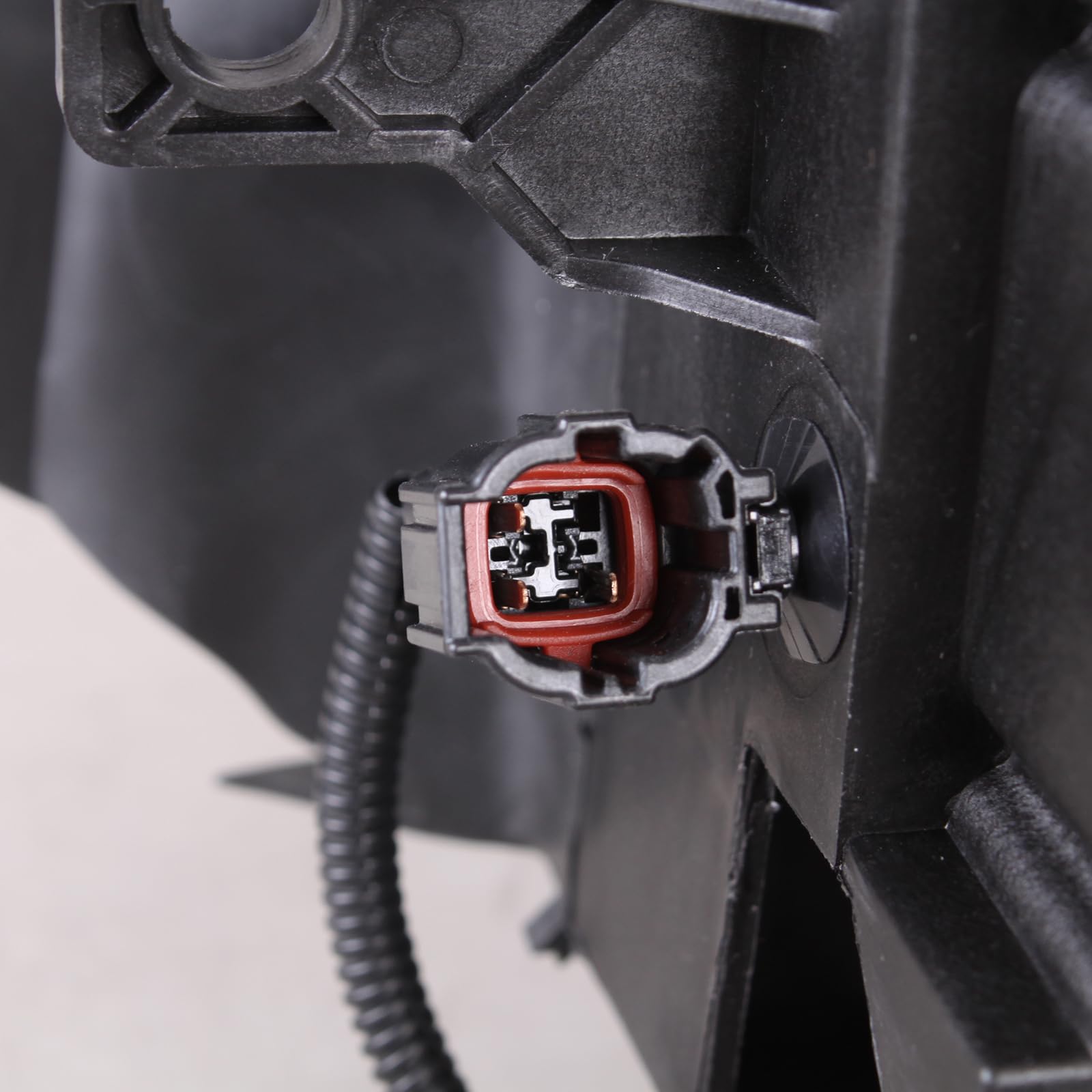 TYG (CAPA QUALITY) Active Grille Shutter For Nissan Versa Note '14-'16 S, S Plus, SL, SV Model 21421-3VY1A NI1206100 w/Motor