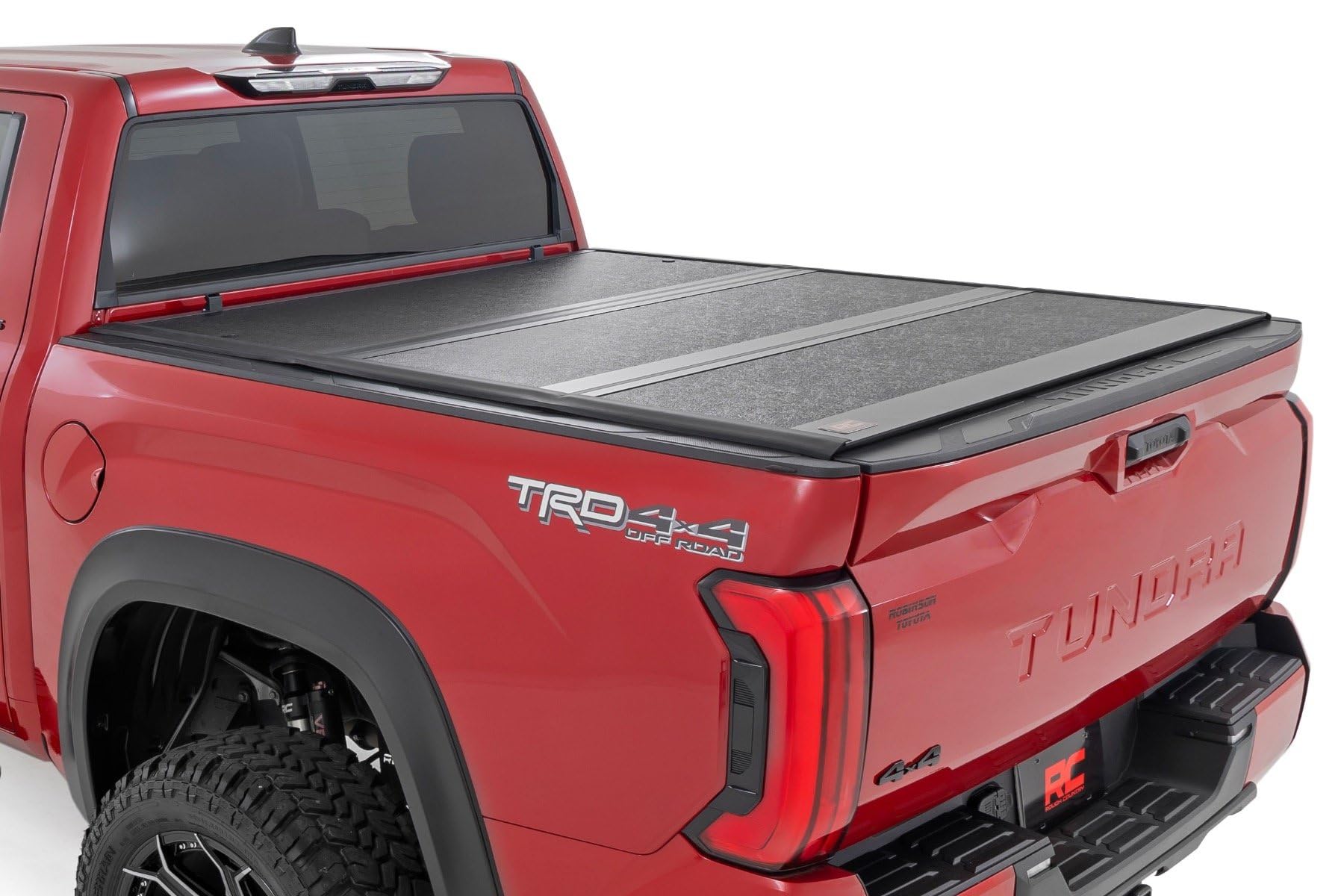 Rough Country Hard Tri-Fold Tonneau Cover for Toyota Tundra (2022-2026) - Low-Profile Aluminum Truck Bed Cover, Fits 57 Bed w/C