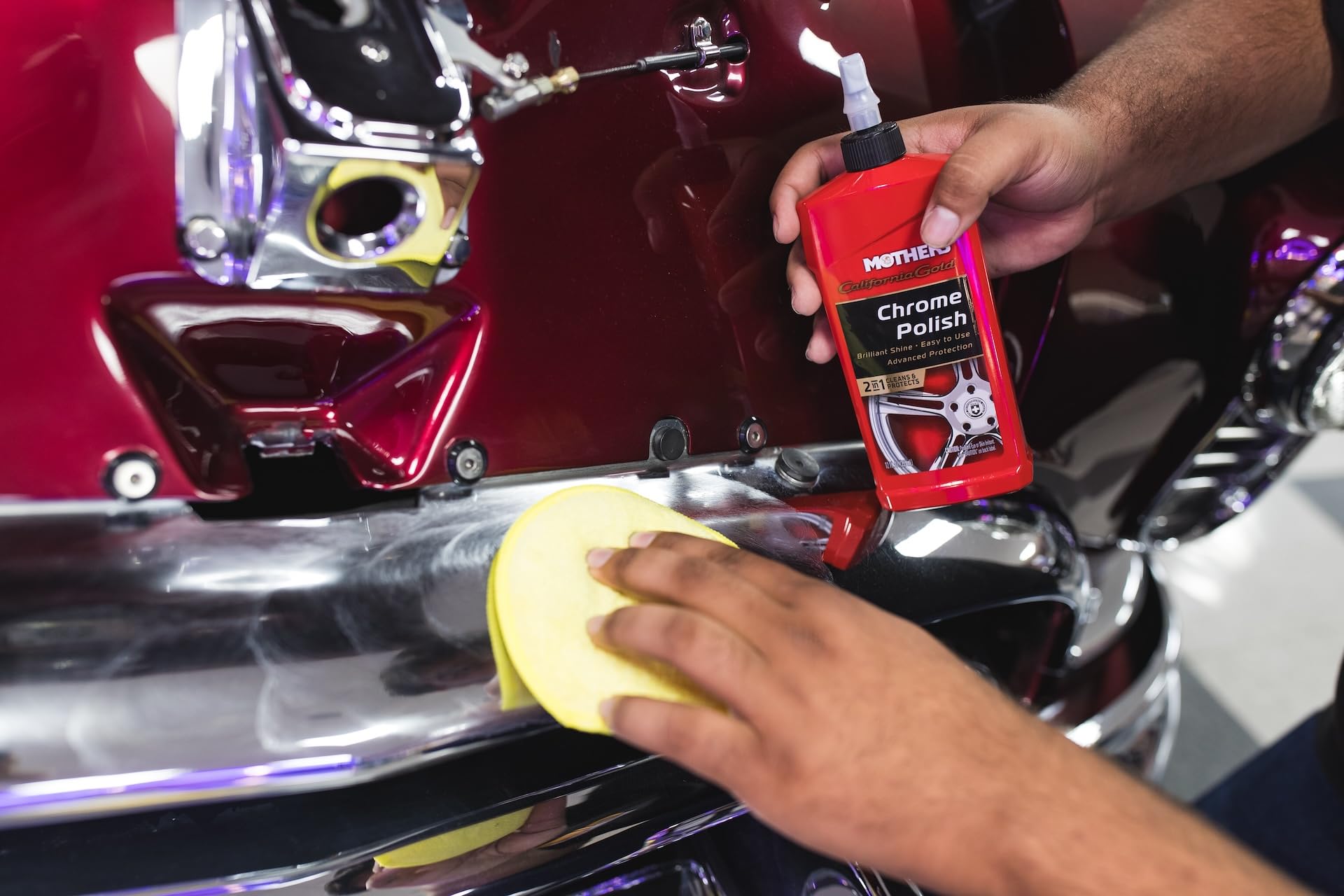 Mothers 05212 California Gold Chrome Polish, 12 Oz.