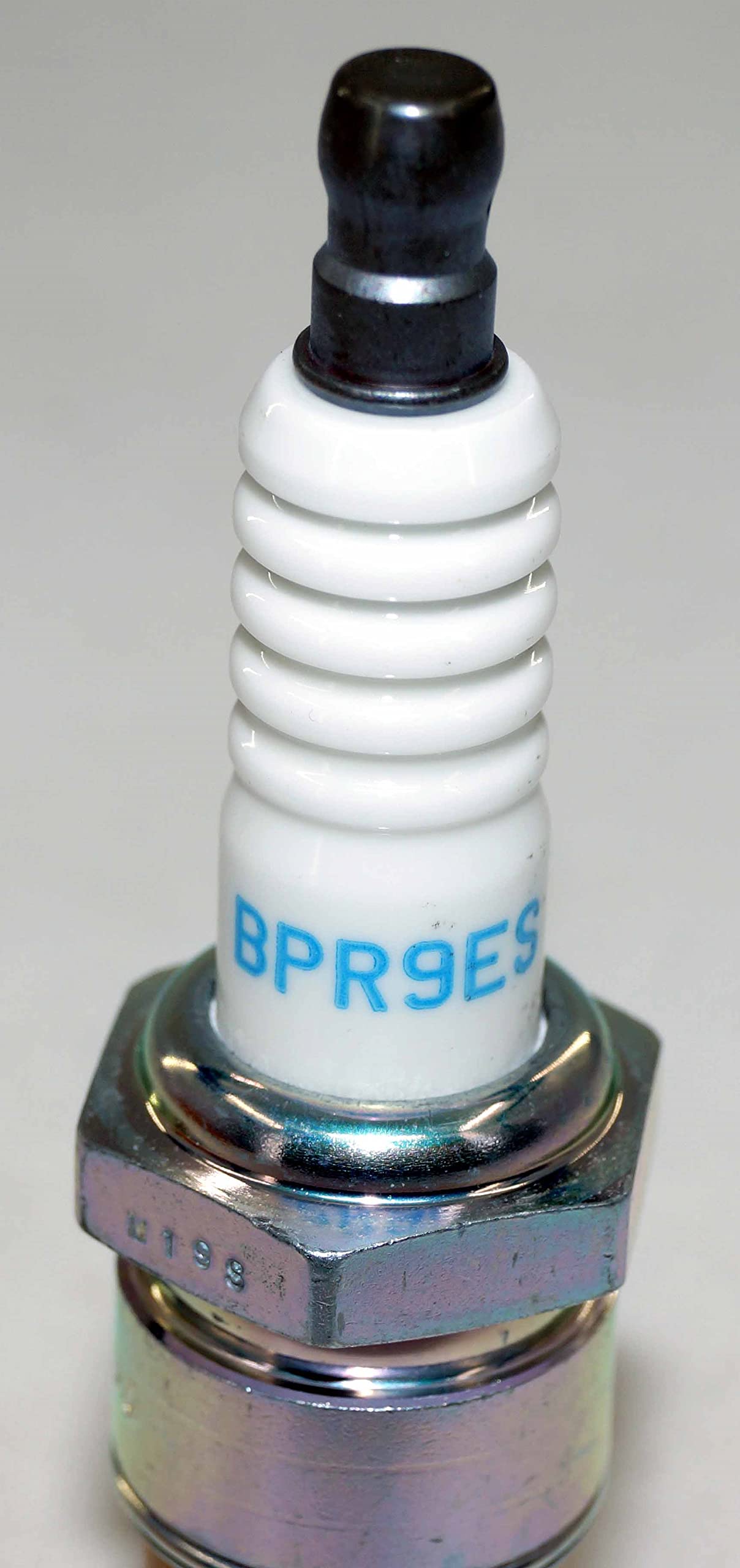 Ngk Spark Plug Set Ngk - 708.01.04 - Bpr9Es 7788 - Set 2 Pieces -