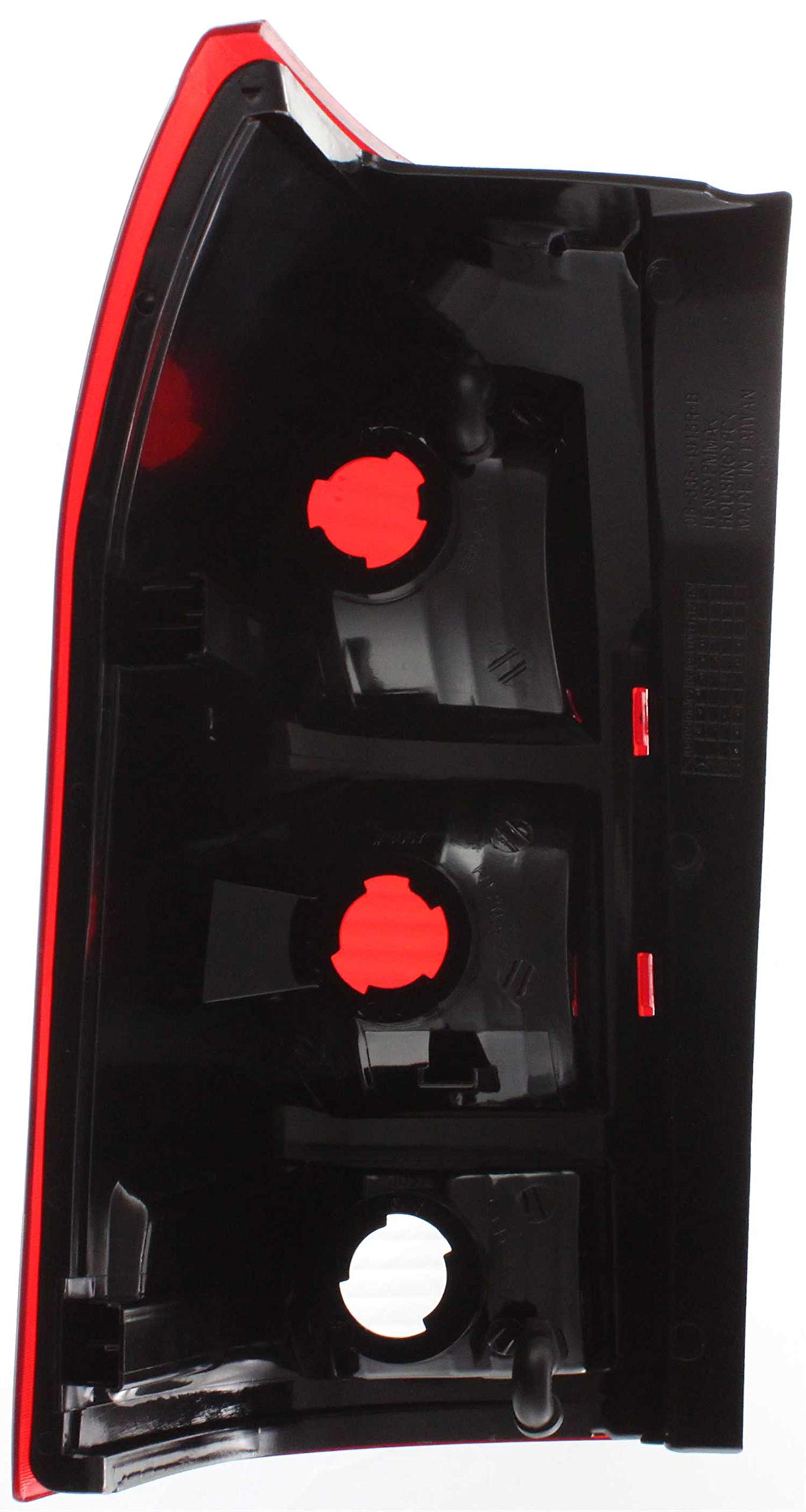 Garage-Pro Tail Light Compatible With 2002-2007 Saturn Vue Passenger Side