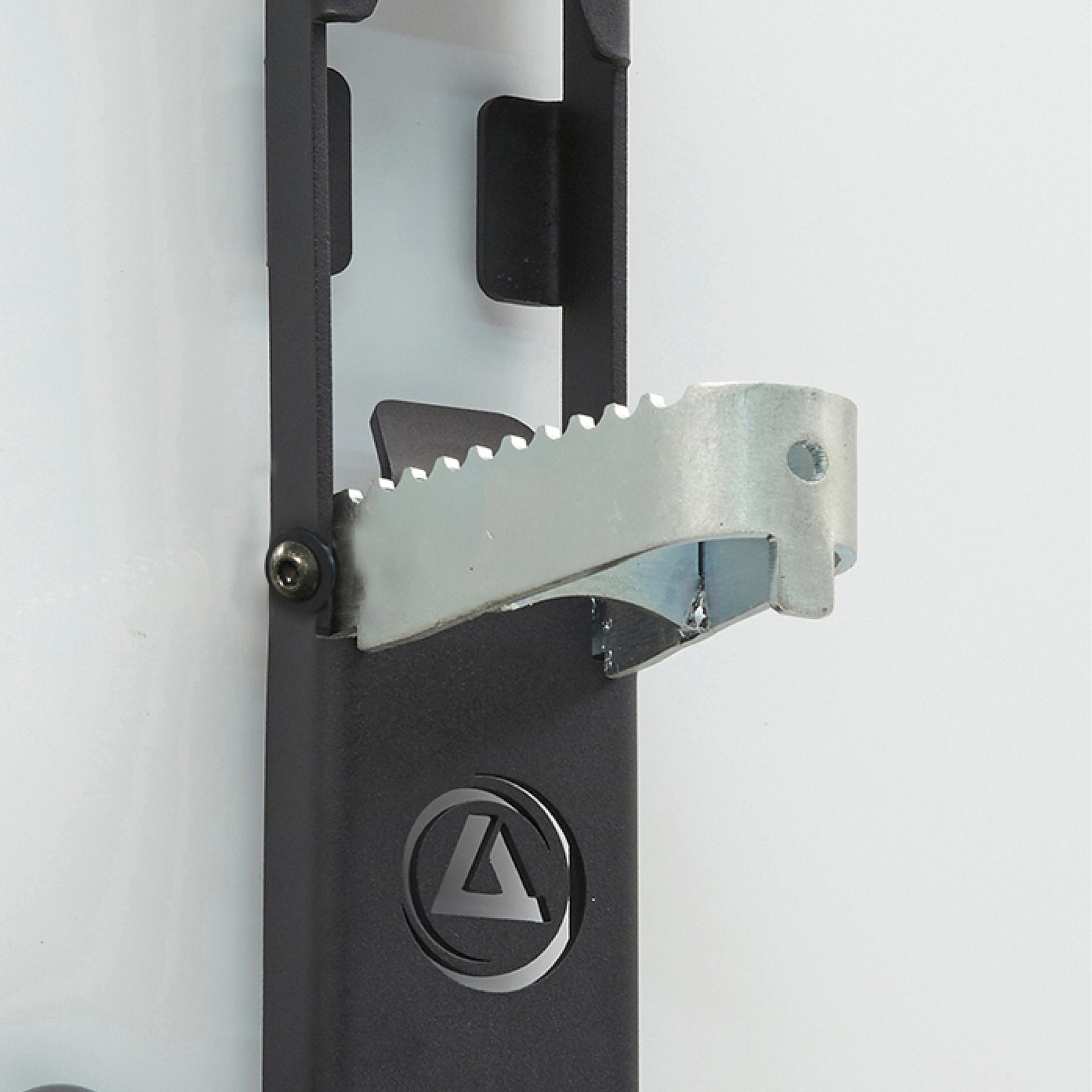 Smittybilt Jk/Jl Atlas Door Step - Sb7630