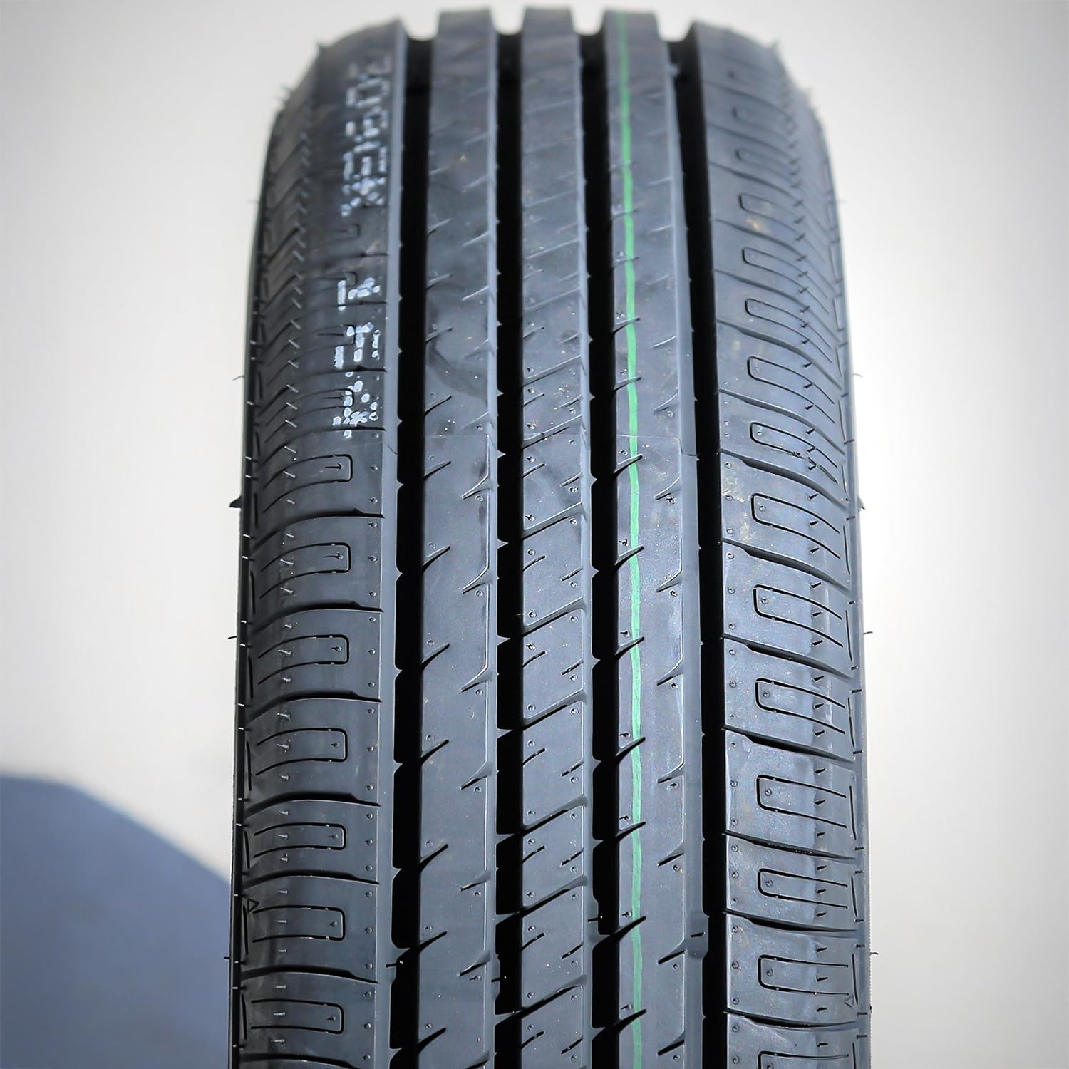 Armstrong BLU-TRAC PC Passenger - 175/70 R13