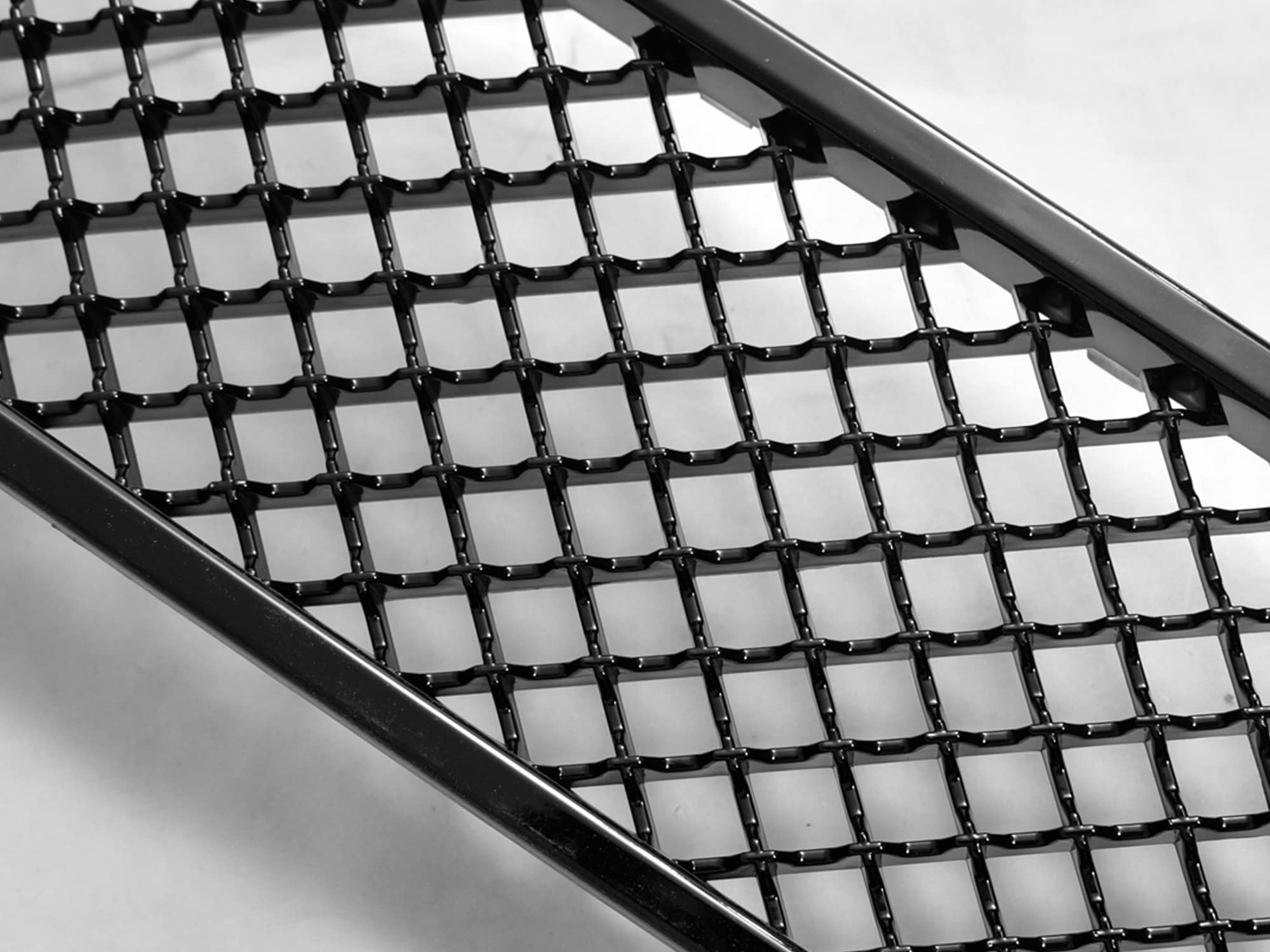 Armordillo 2007-2014 Chevy Suburban Mesh Grille Gloss Black