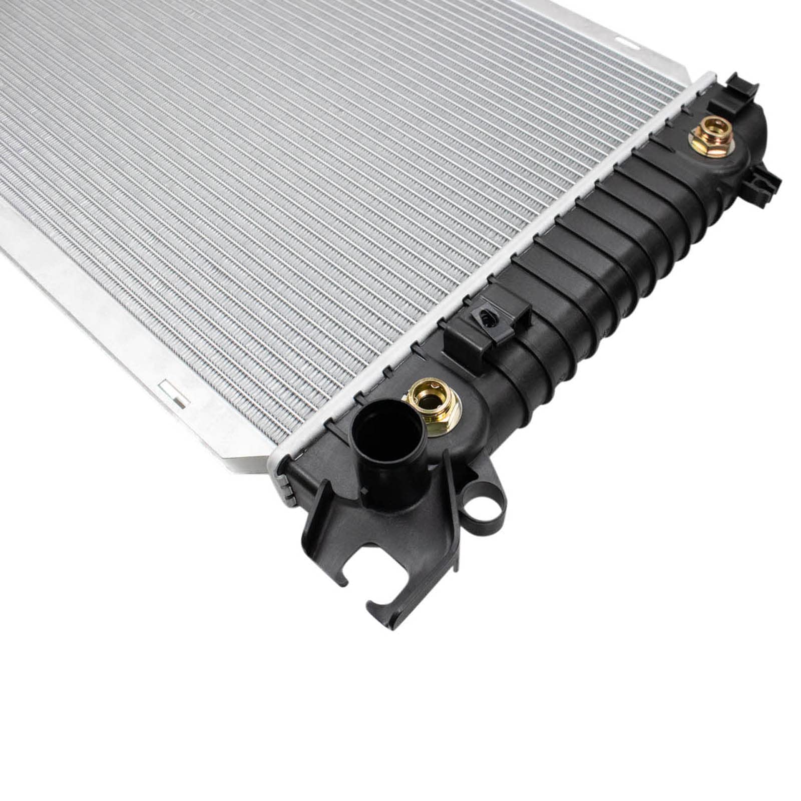 Trq Radiator Assembly Aluminum Core Compatible With 14-18 Chevrolet Silverado 1500 Gmc Sierra 1500 Cu13396
