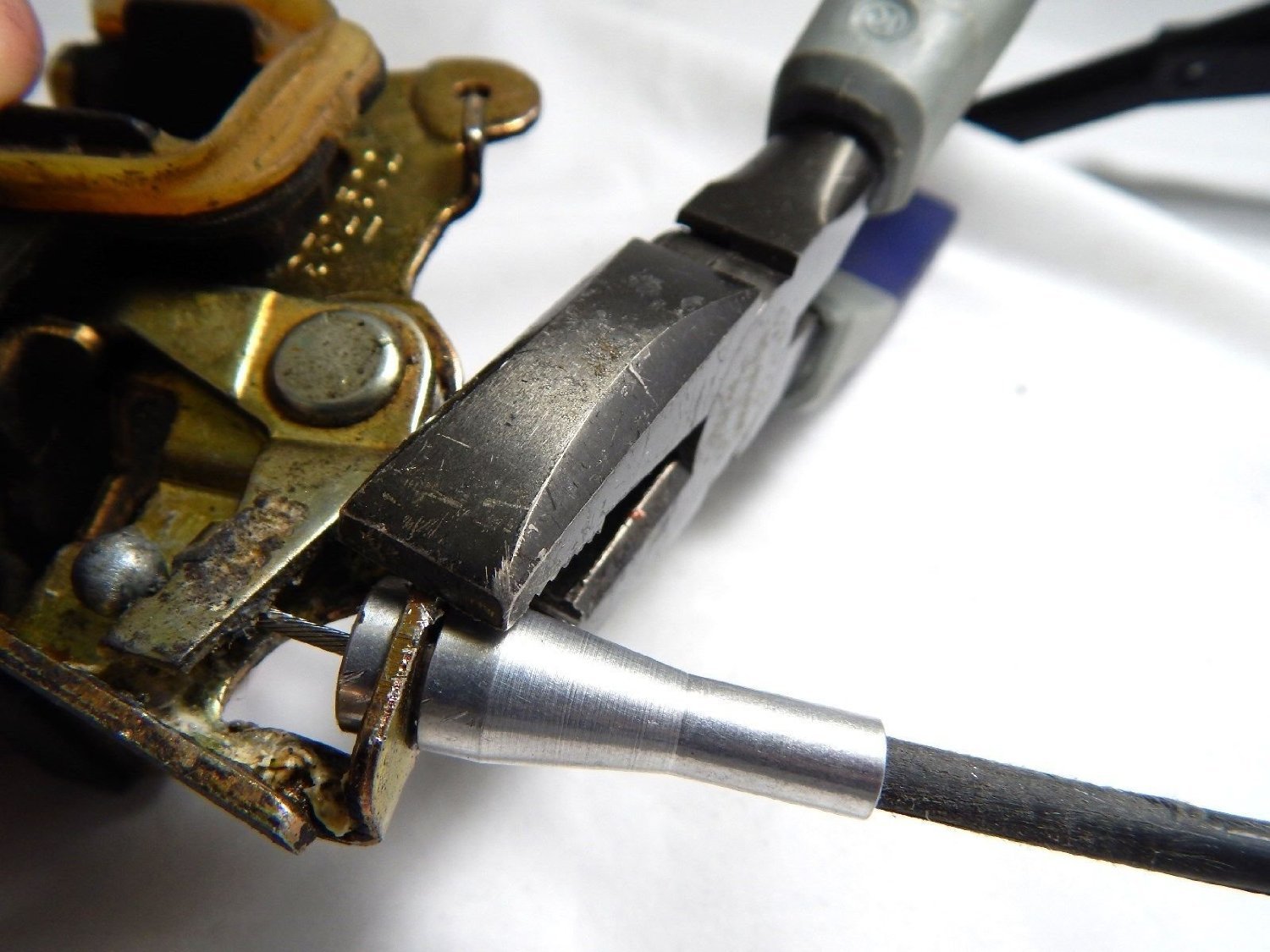 8 ENDS Door Cable Repair Kit for F-series, E-series, Ranger, Expedition, Excursion, Navigator (Repairs Four Cables - 6 Standard