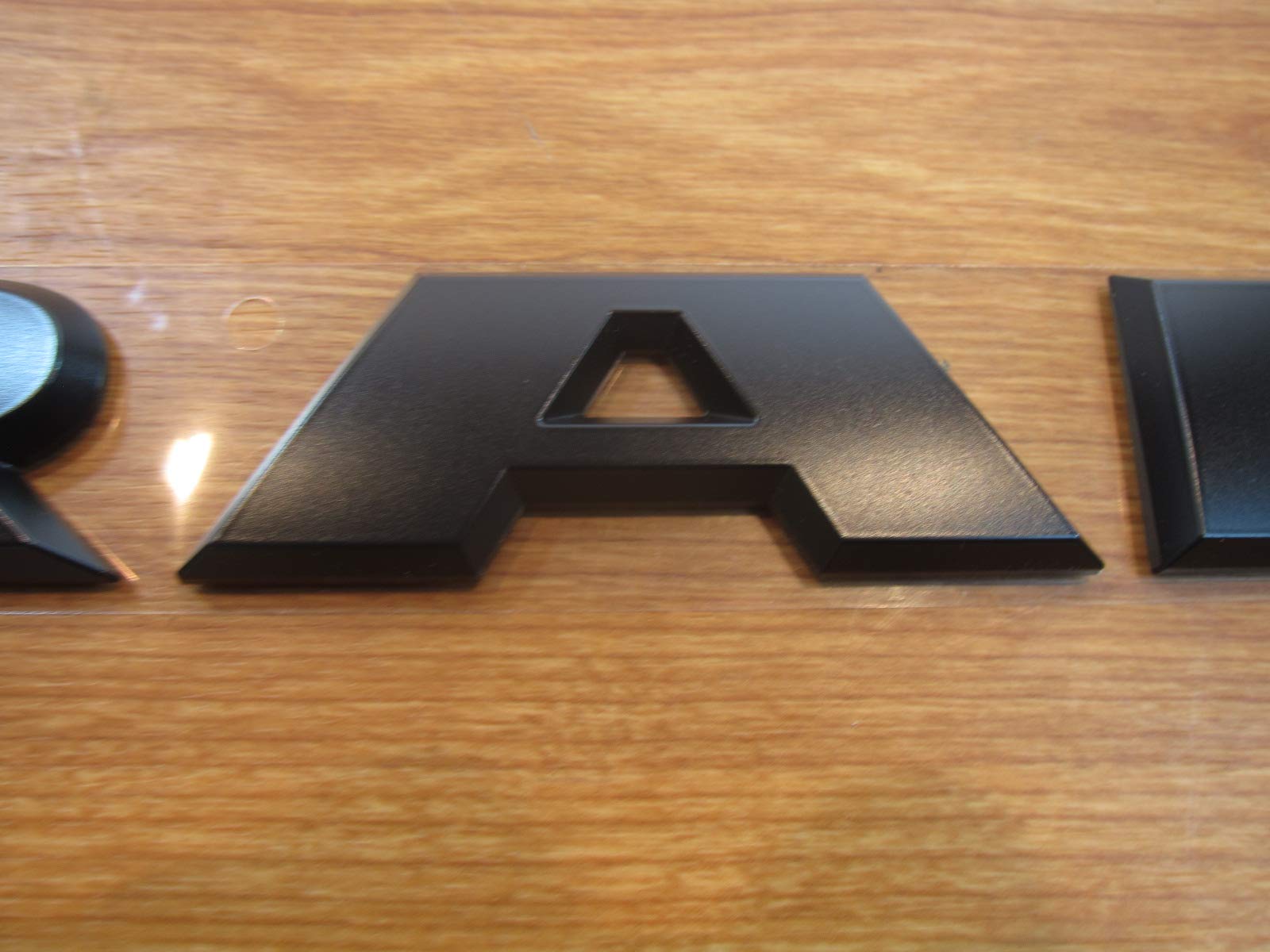 2019-2020 Ram 2500 3500 4500/5500 Right & Left Side Front Door Ram Emblem Oem