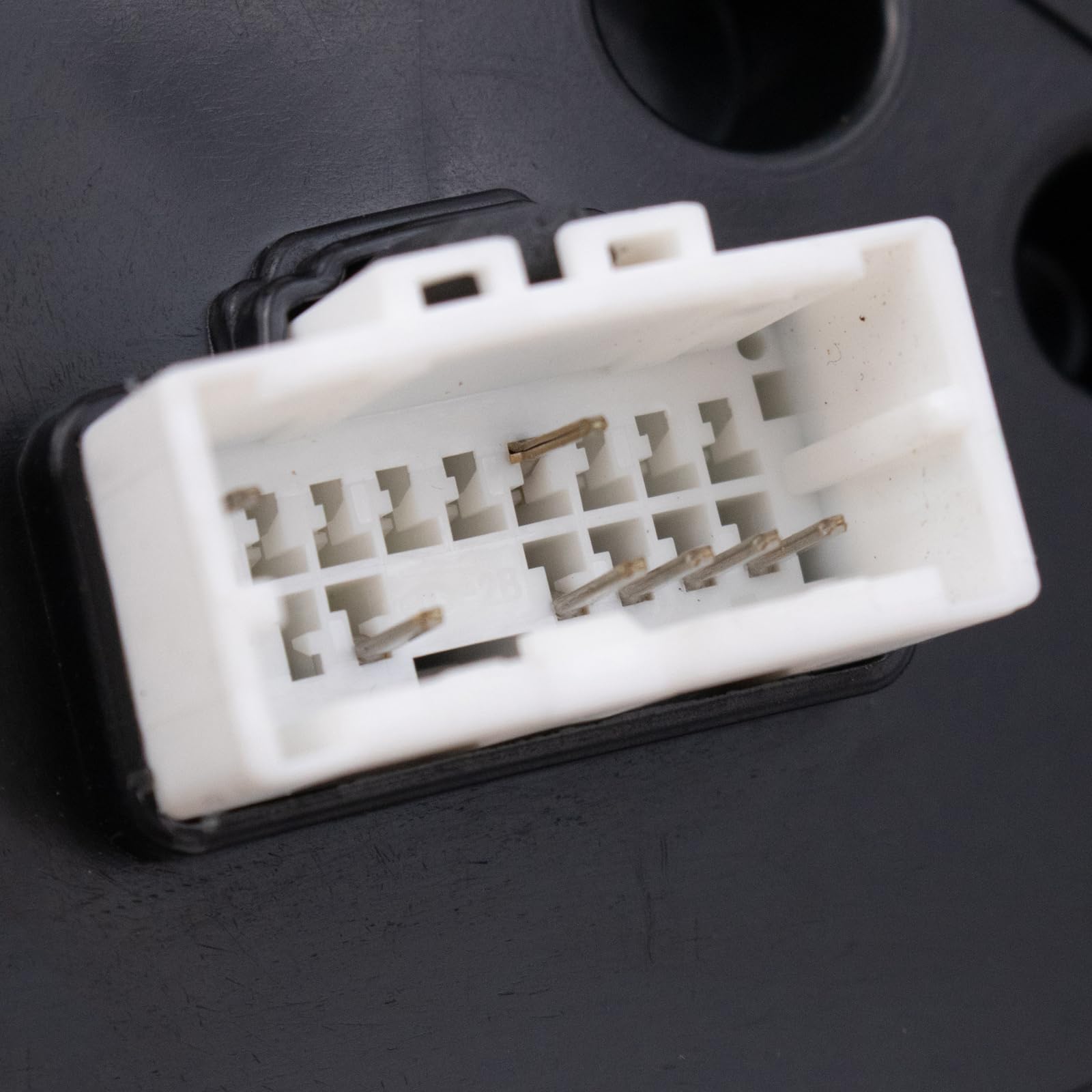 Trq Right Mirror With Heat Without Memory Without Housing Turn Signal With Blind Spot Indicator Passenger Side Compatible With 2