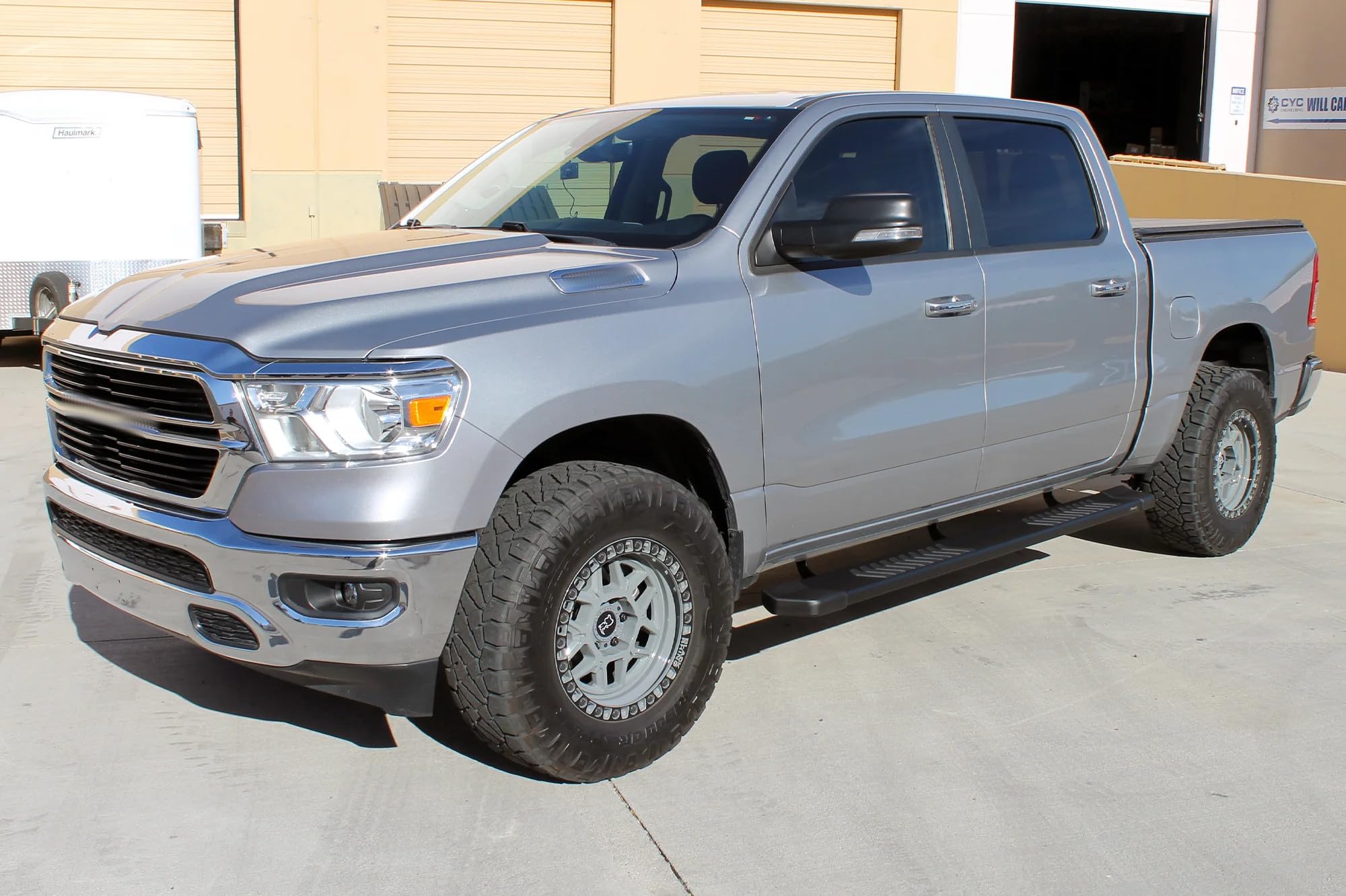 Raptor Series Running Boards Steps 6In Oem Style Black Aluminum For New Body 2019-2025 Ram 1500 Crew Cab