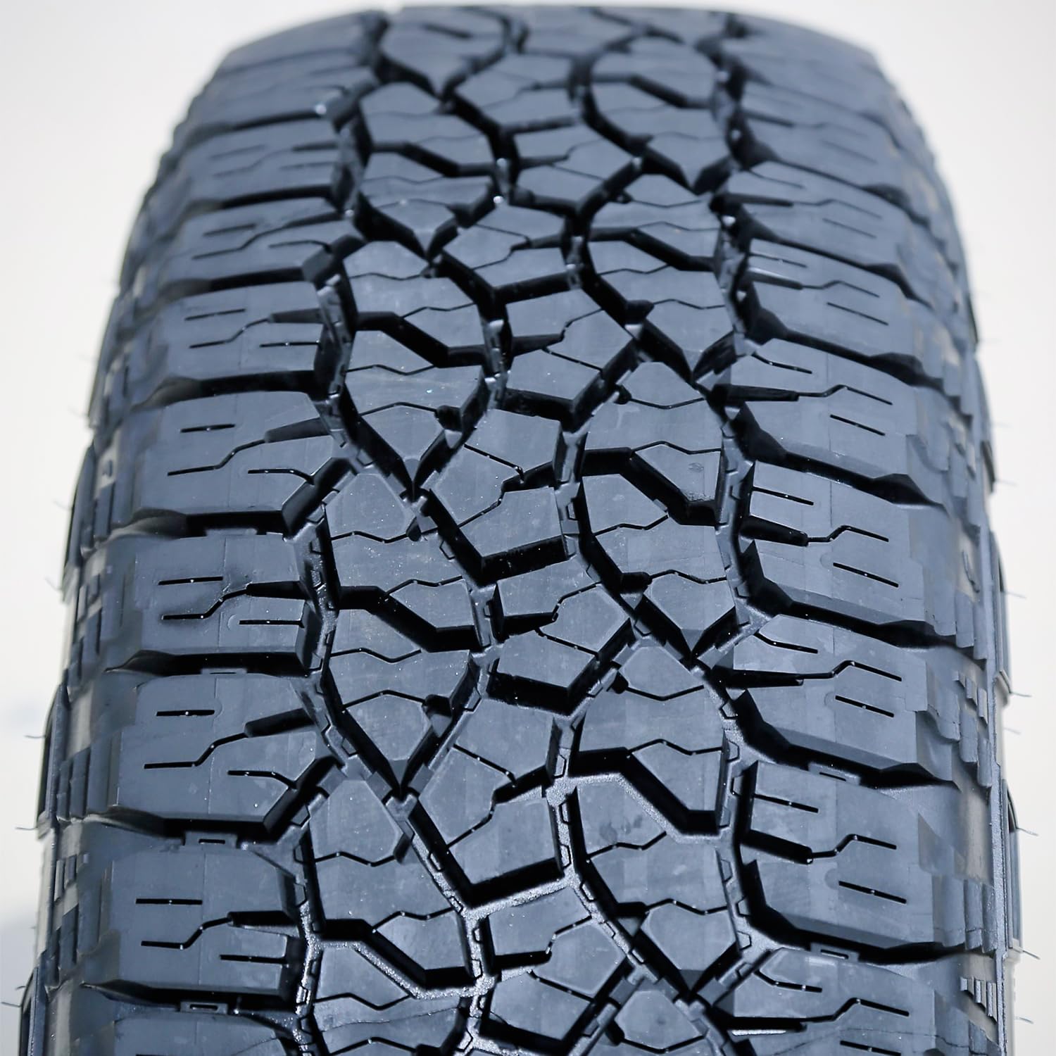 Goodyear Wrangler Trailrunner At(P Street Radial Tire-275/60R20 115S