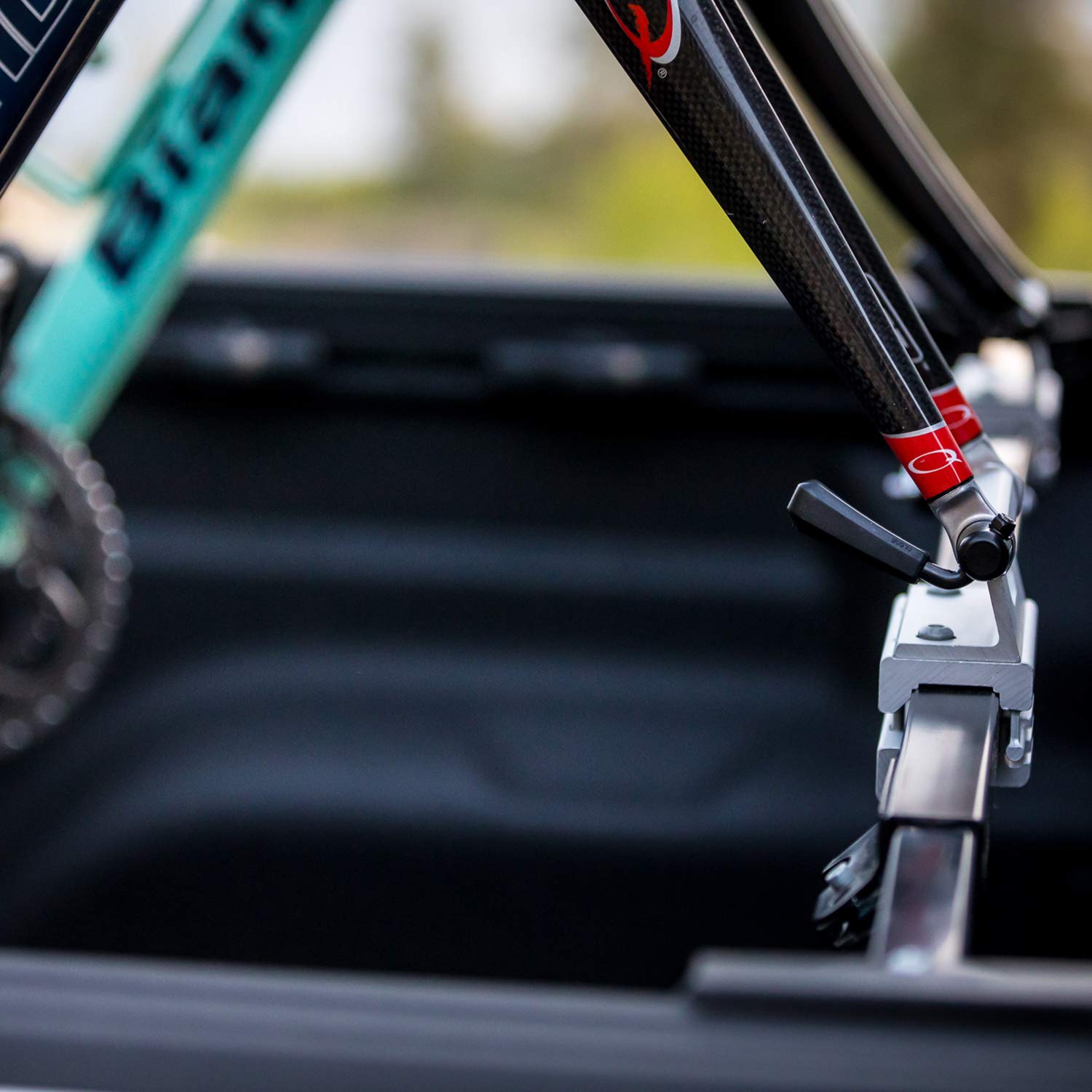 Swagman Pickup Fork Mount Bike Rack, Stainless Steel, Black