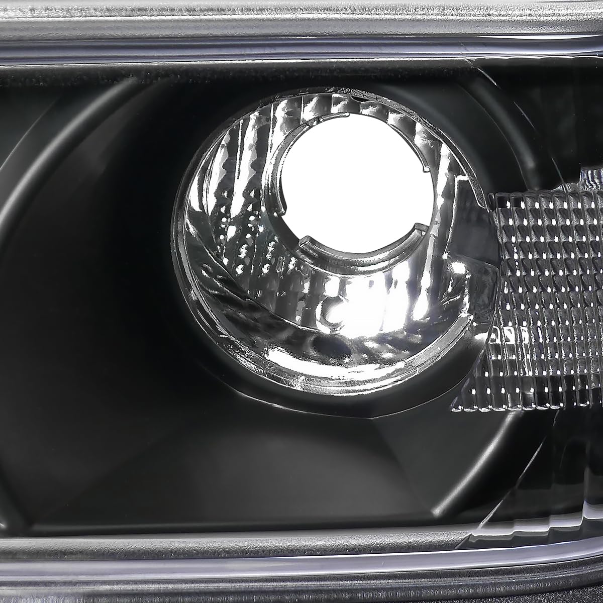 Spec-D Tuning Black Housing Clear Lens Bumper Corner Lights Compatible With 2004-2012 Chevy Colorado Gmc Canyon L+R Pair Assembl