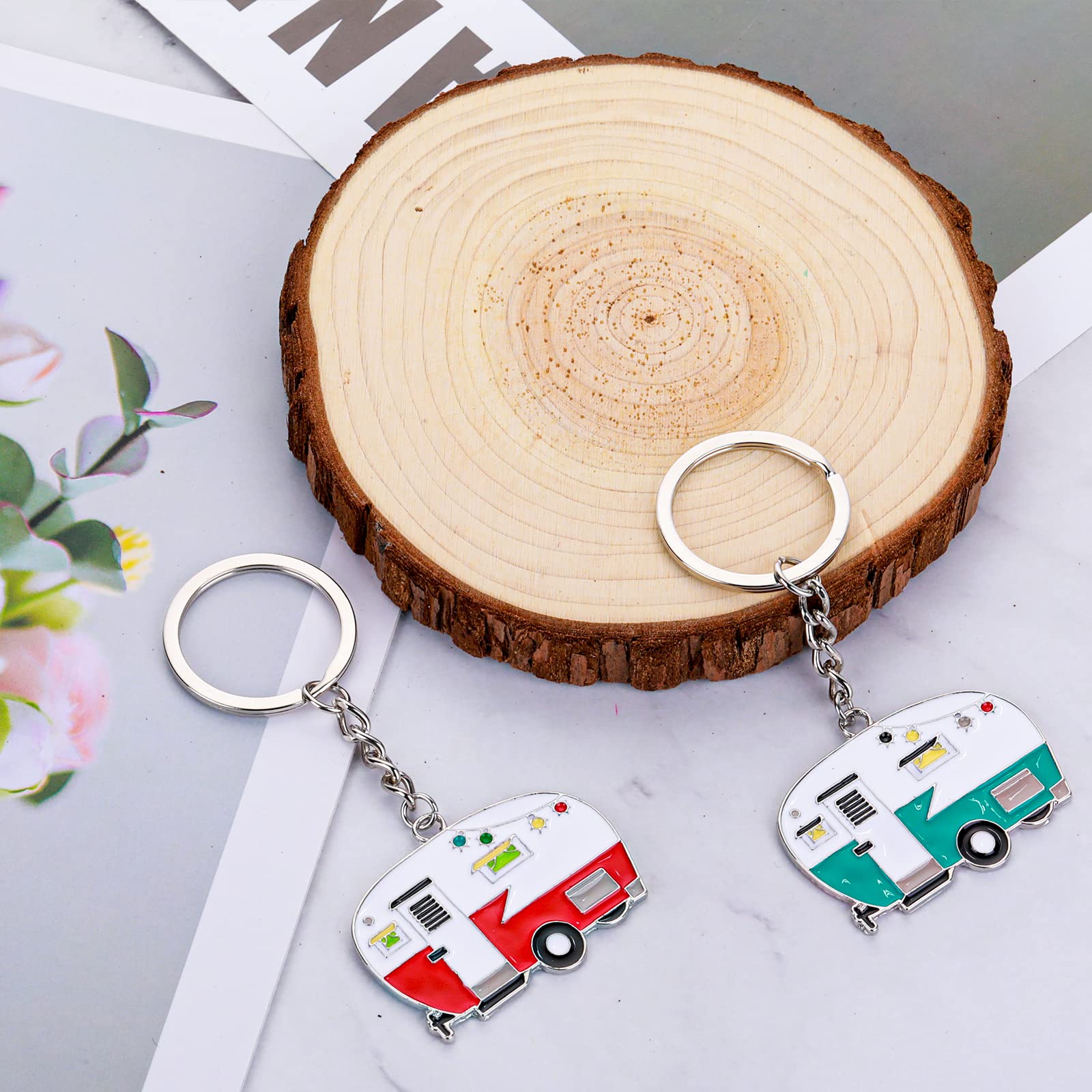 2 Pieces Camper Keychain, Rv Camper Keyring Camper Accessories For Travel Trailers Retro Camping Car Keychain Cute Keychains Red