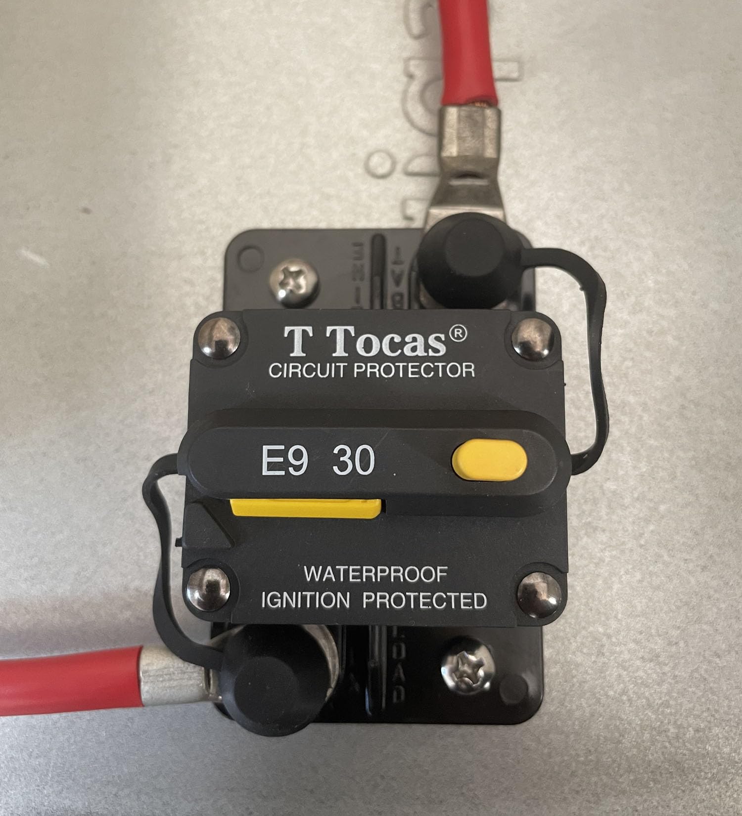 T Tocas 12V 24V 36V 48V Dc T3 Amp Breakers 30 Surface-Mount Thermal Circuit Breaker With Manual Reset And Switch Button , Waterp