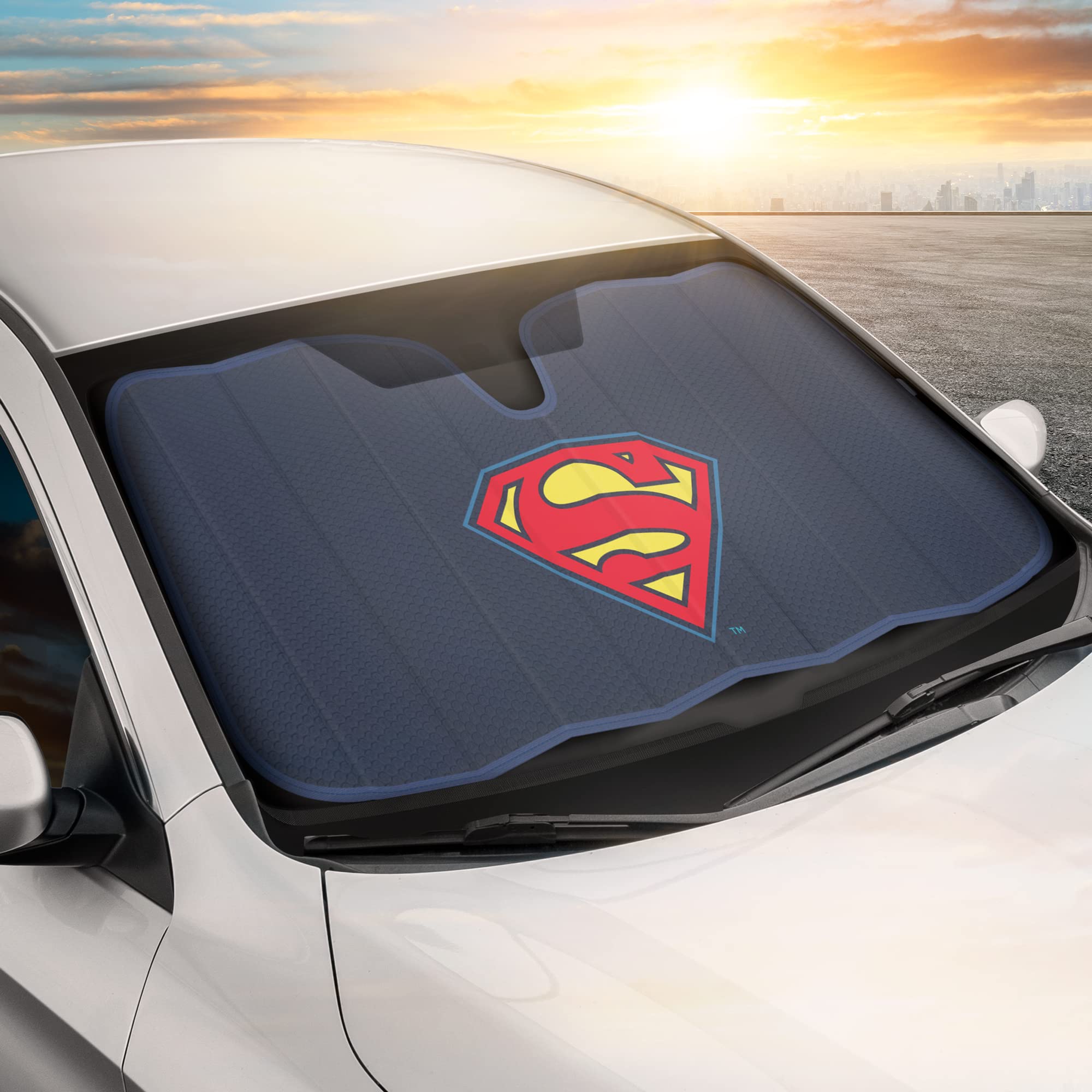 BDK Warner Bros DC Comics New Superman 2022 Car Accessories, Accordion Folding Windshield Sun Shade, UV Block Double Bubble Car Window Shades, 58 x 27 in, Keeps Vehicle Cool, Protects from Sun Damage