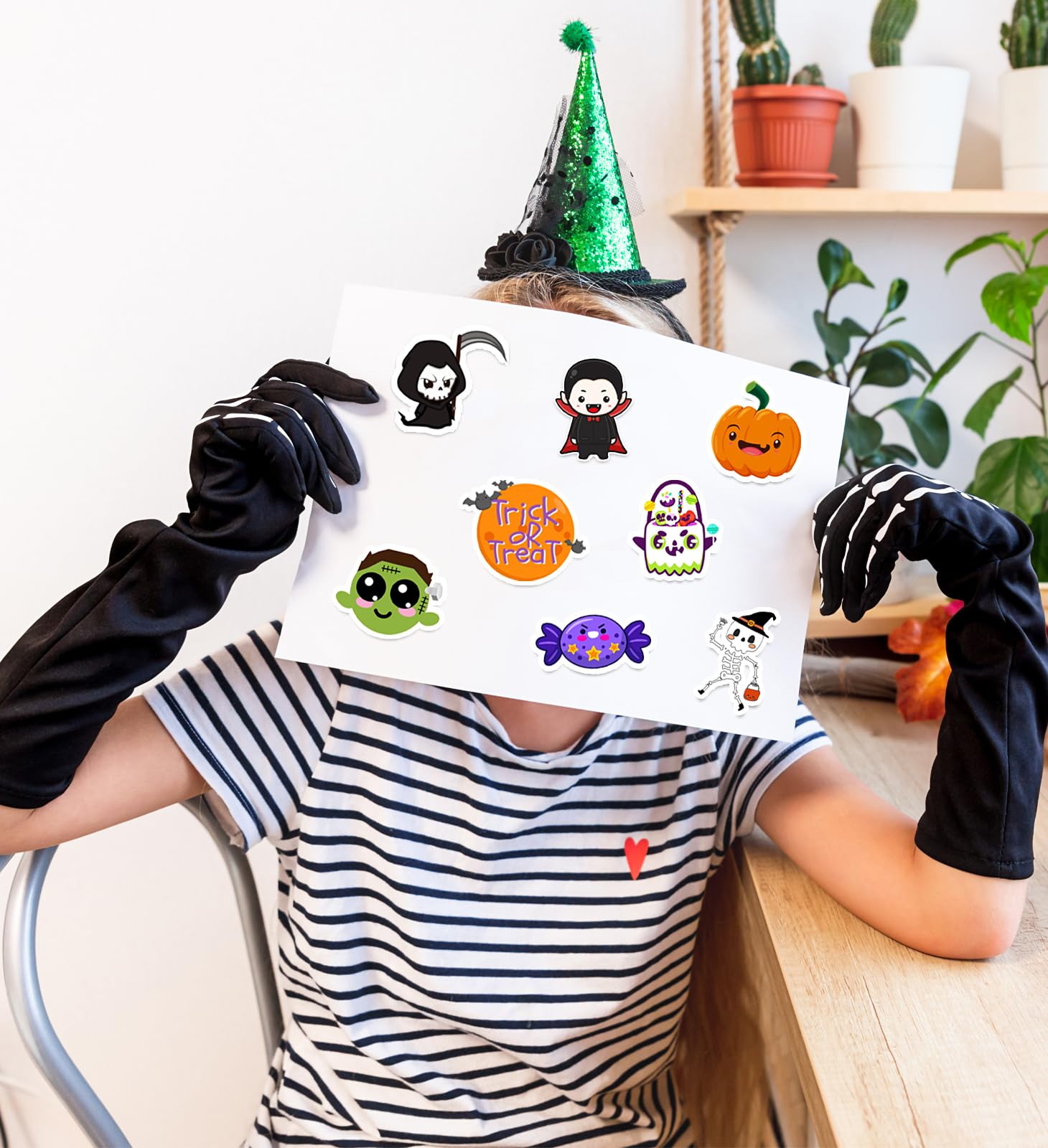 100 Pcs Halloween Stickers - Halloween Party Favors - Non Repeating Vinyl Waterproof Halloween Stickers - Kids Halloween Games T