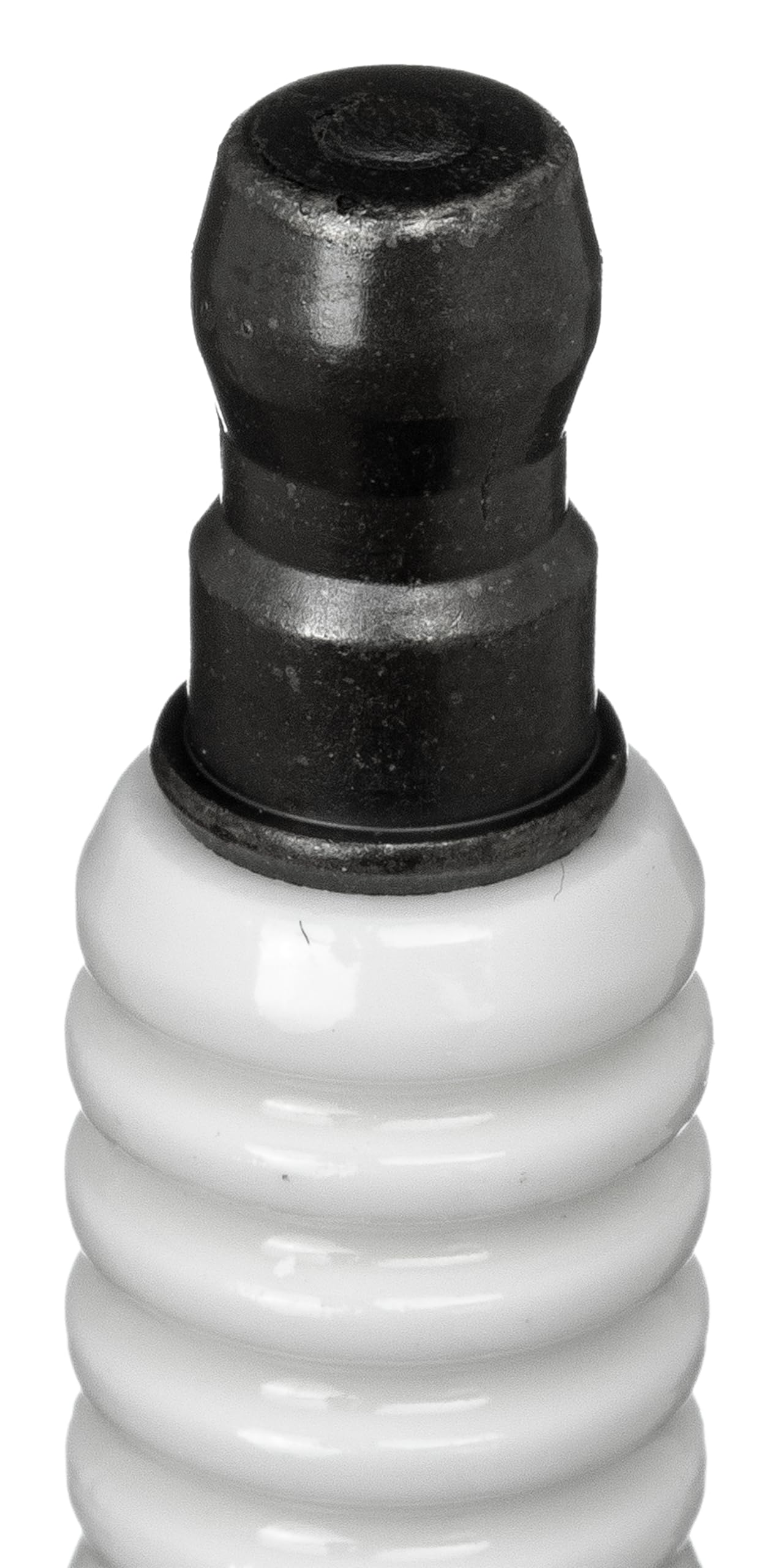 NGK (ILKR7B8) Spark Plug