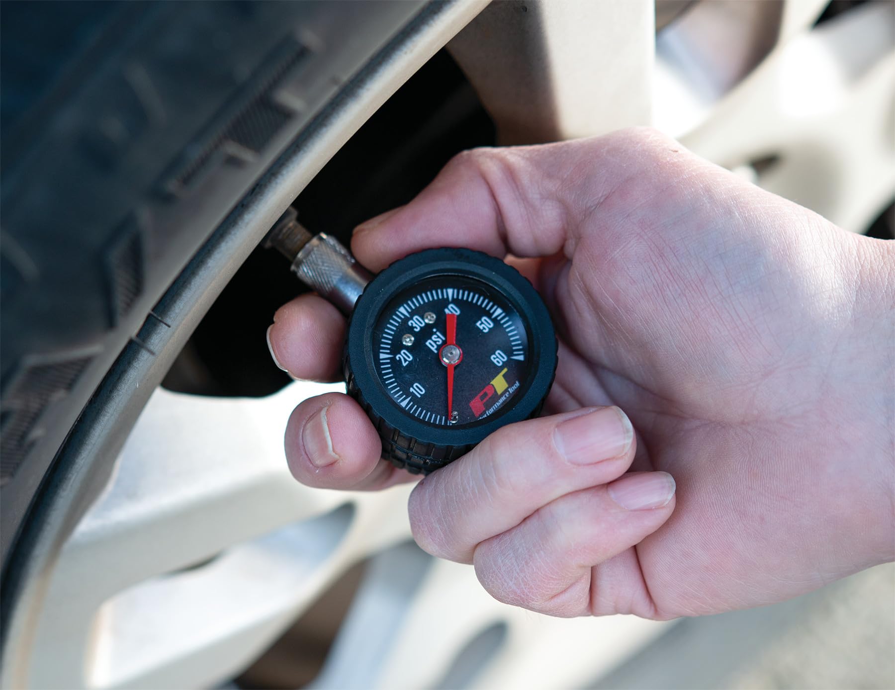 Performance Tool W1915 Tire Pressure Gauge - 1 to 60 PSI Range, Easy-to-Read Gauge with Black Face, Measures in One Pound Increments