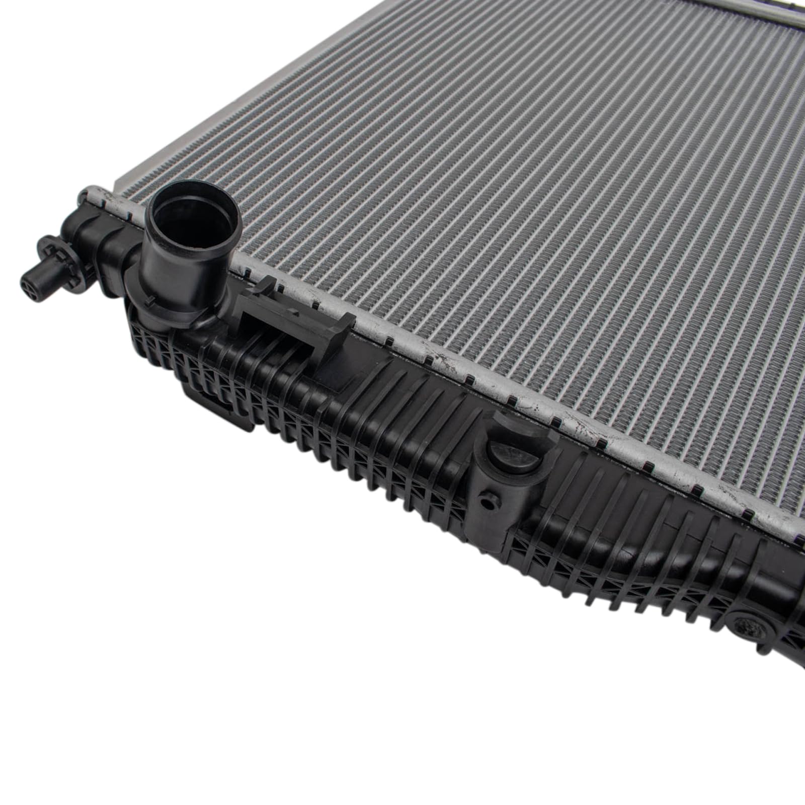 Trq Radiator Assembly Compatible With 18-22 Ford Ecosport