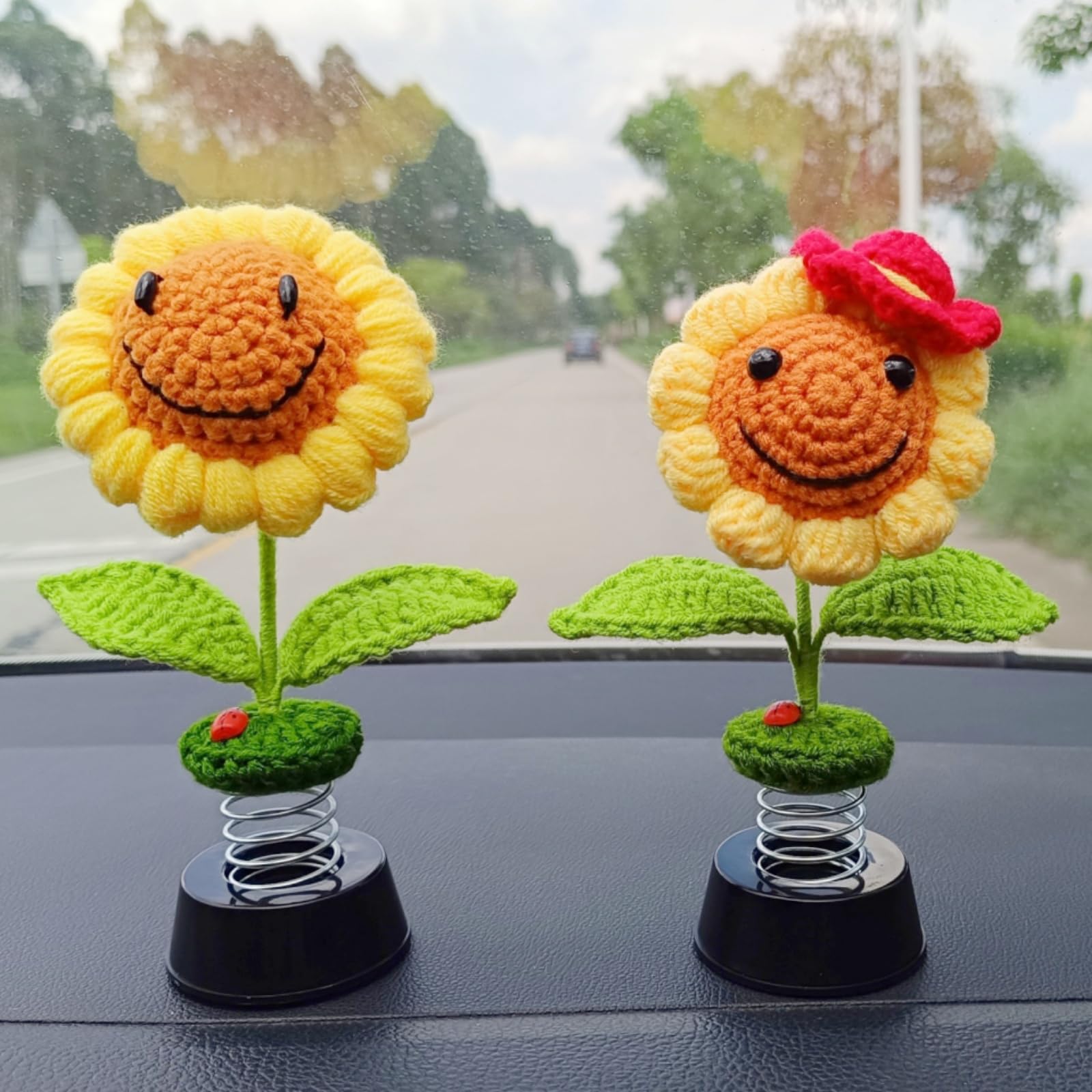 Levvohd Sunflower Car Dashboard Decorations, Dashboard Bobbleheads Knitted Flowers For Women Car Ornament Accessories (Handmade