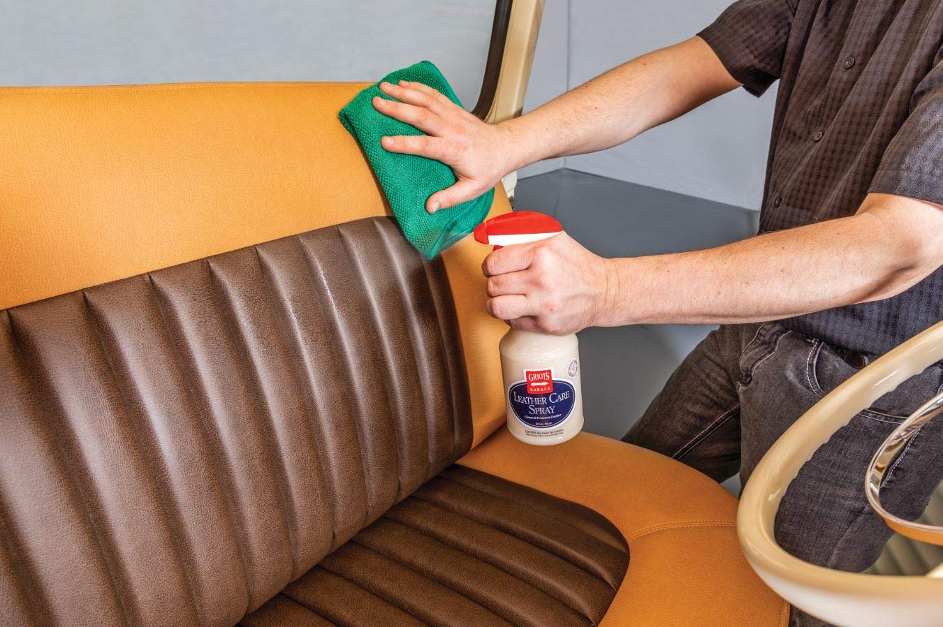 Griot'S Garage Leather Care Spray, Car Seat Cleaner And Conditioner For Upholstery, Furniture, Clothing, And More, 11055, One Ga
