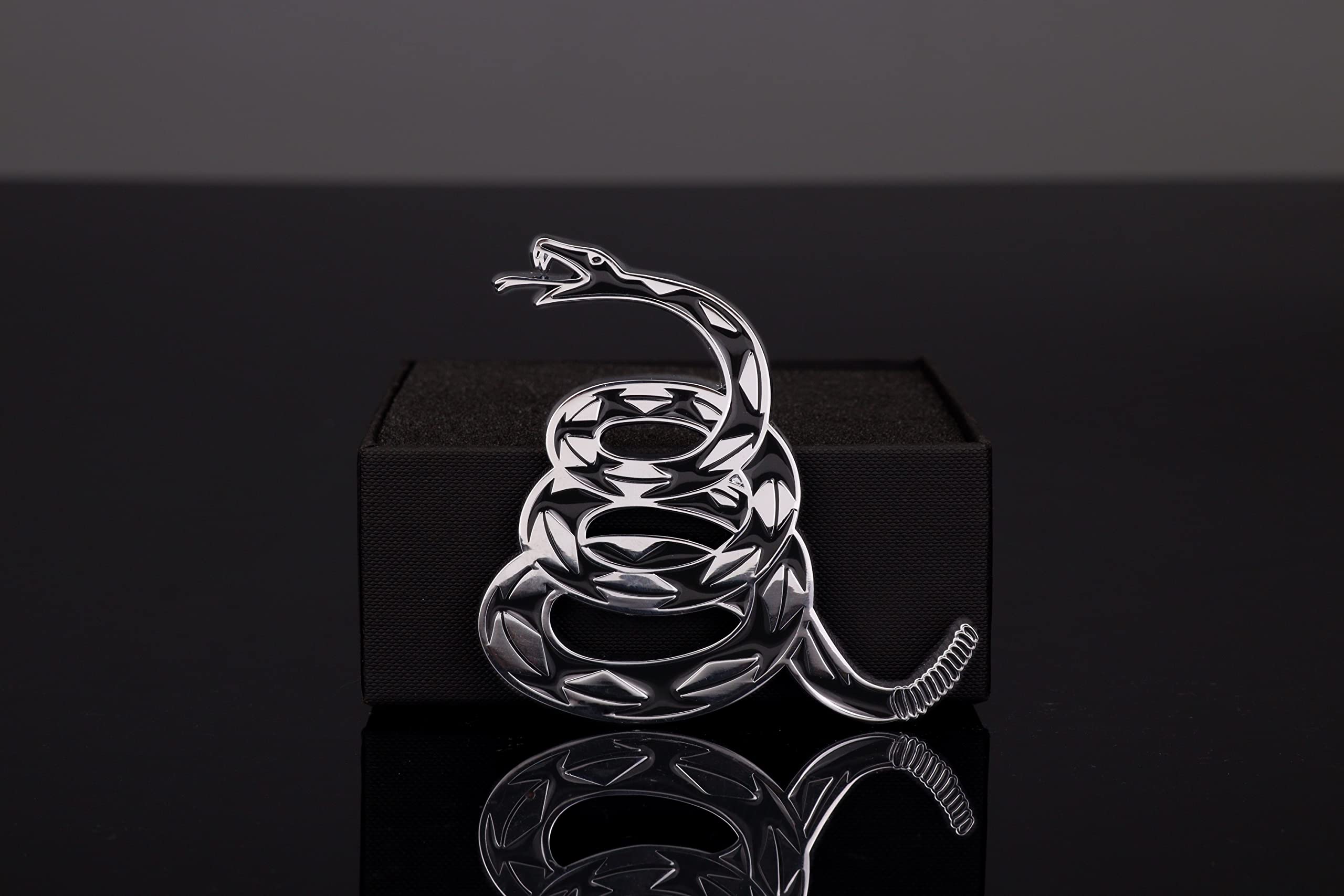 Dont Tread on Me Metal Car Sticker, Gadsden Flag Auto Emblem, 3D Snake Decal for Automotive, Truck, Motorcycle (Silver)