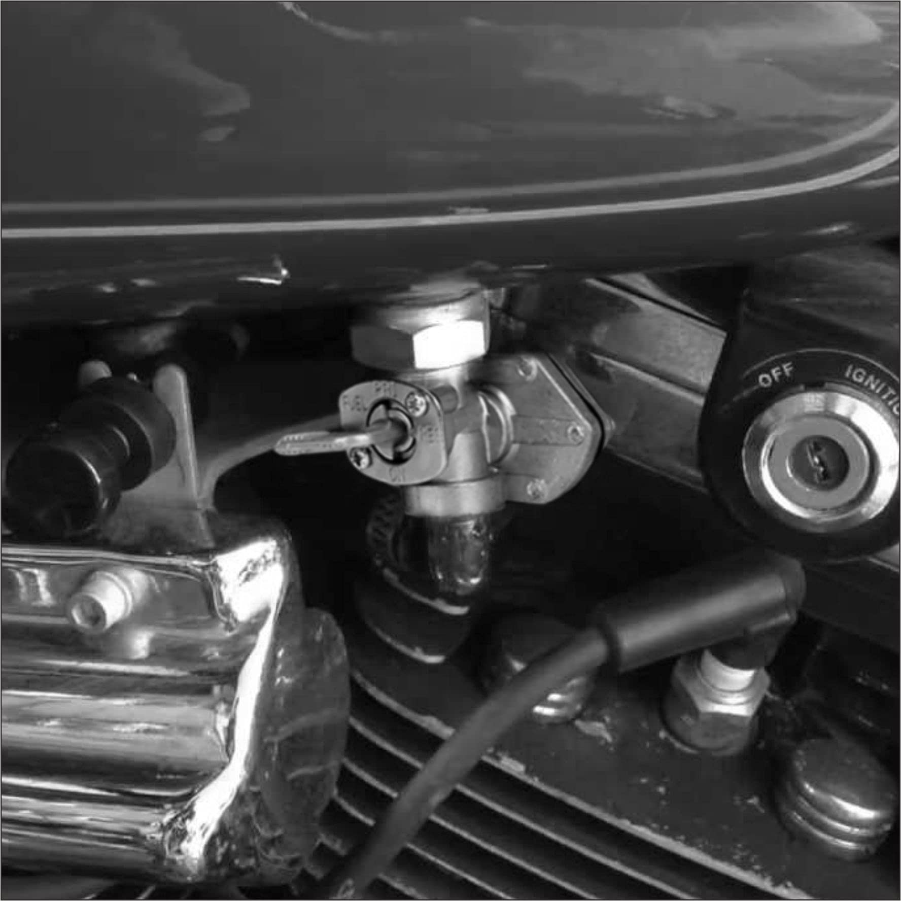 Mayspare Suzuki Lt 80 Fuel Petcock Lt80 Parts Gas Valve Switch Pump Atv Quad 1987-2006