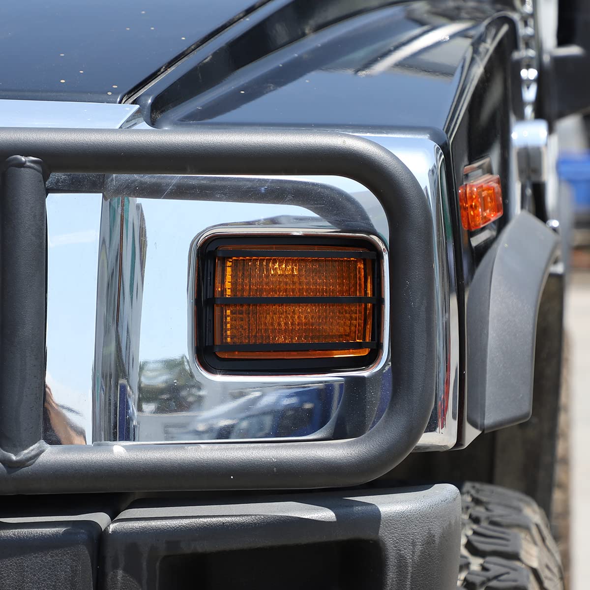 Piugilh Front Turn Signal Light Cover Guard Fit For Hummer H2 2003-2009, Carbon Steel Front Lamp Cover Guard Cover Trim 2 Pcs