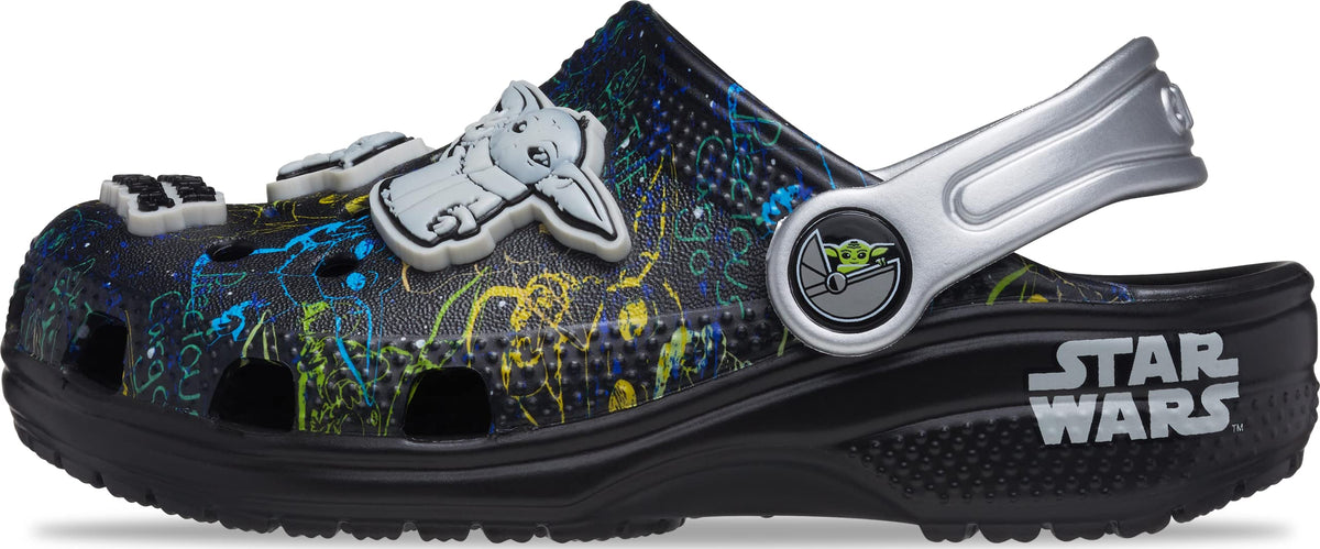 Crocs Kids Classic Star Wars Clog, Baby Yodagrogu, 5 Us Unisex Toddler