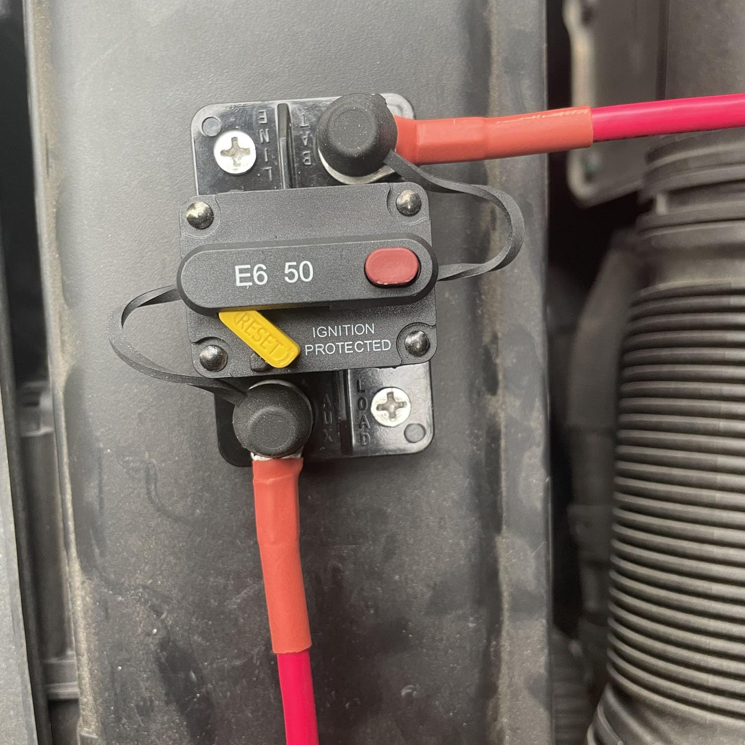 T Tocas 10 Amp Mini Circuit Breaker With Manual Reset Switchable 12V - 32V Dc Waterproof Ip66 10A Fuse Breakers