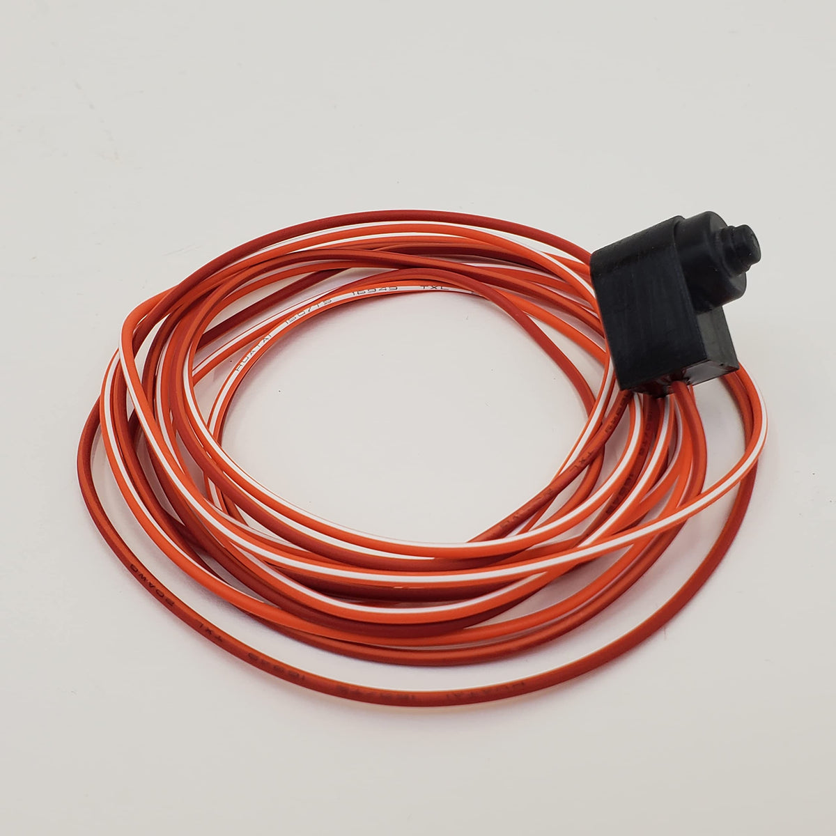 Handlebar-Mounted Front Brake Light Switch With 50” Of Wire For 1996-2009 Harley Street Glide, Electra Glide, Road Glide, Road King, Softail, Dyna, Sportster & 2002-2017 V-Rod - Replaces Hd# 71590-96