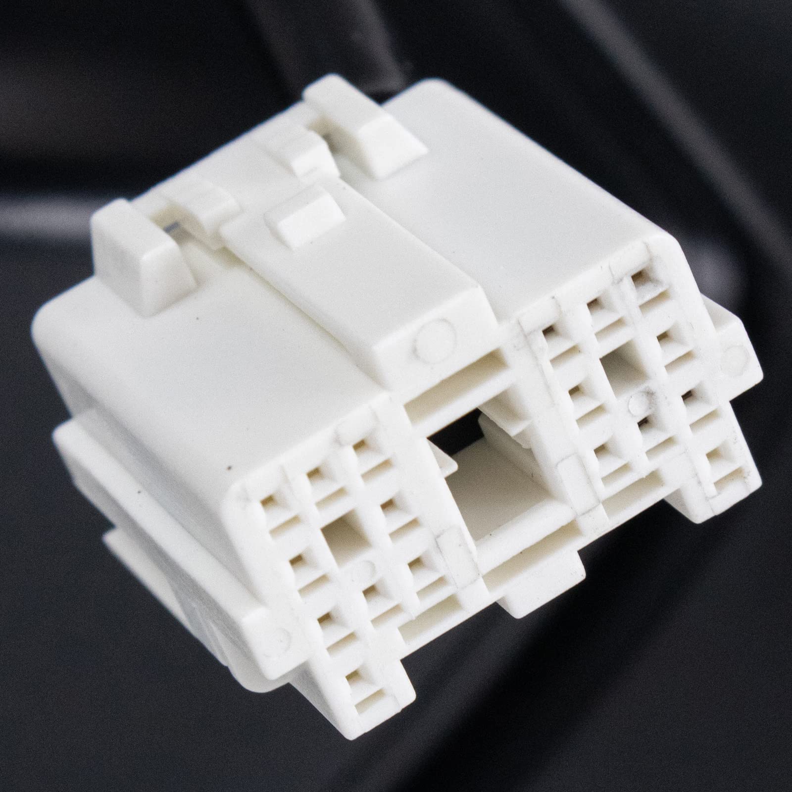 Trq Right Mirror Without Heat Passenger Side Compatible With 2019-2020 Hyundai Santa Fe Hy1321262