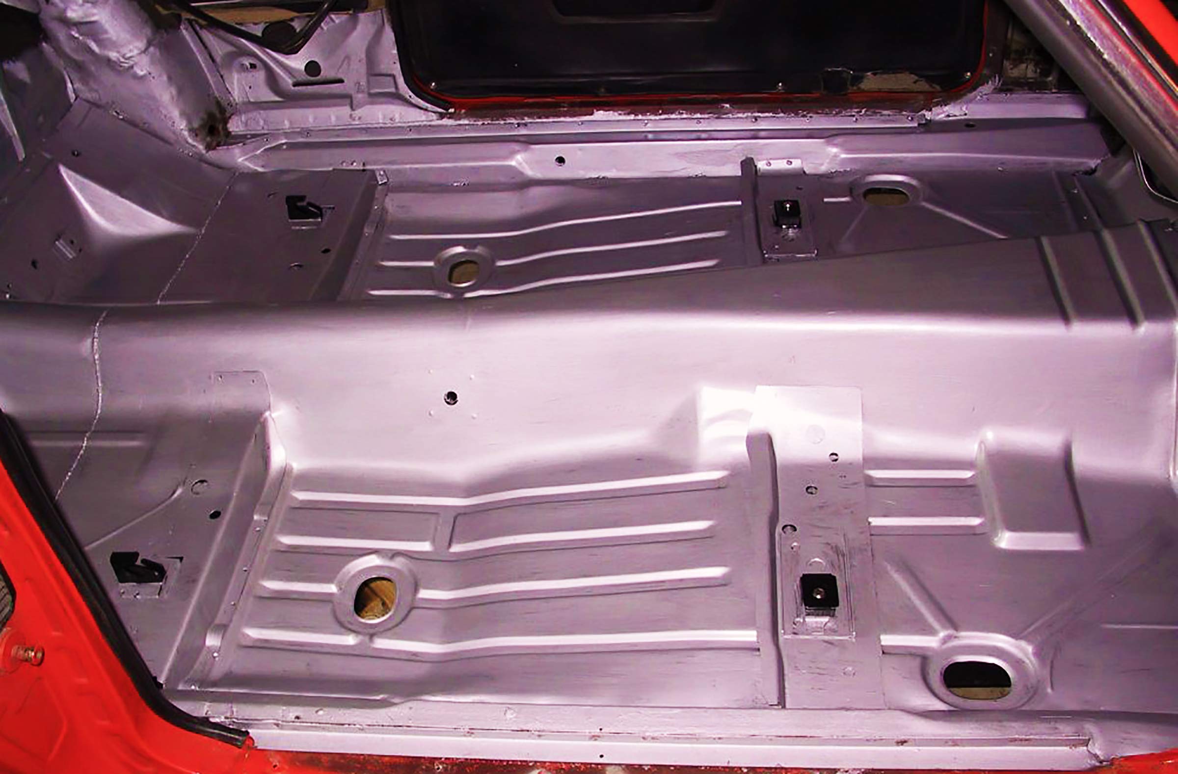 Rust Bullet Automotive Low Voc - Rust Preventive Protective Coating Uv Resistant - No Topcoat Needed - Metallic Gray, Quart