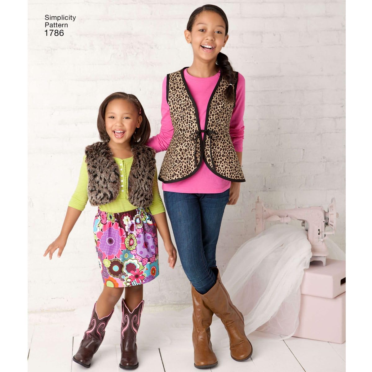 Simplicity 1786: Learn To Sew Child'S And Girls' Sportswear Sewing Pattern, Size K5 (7-8-10-12-14)