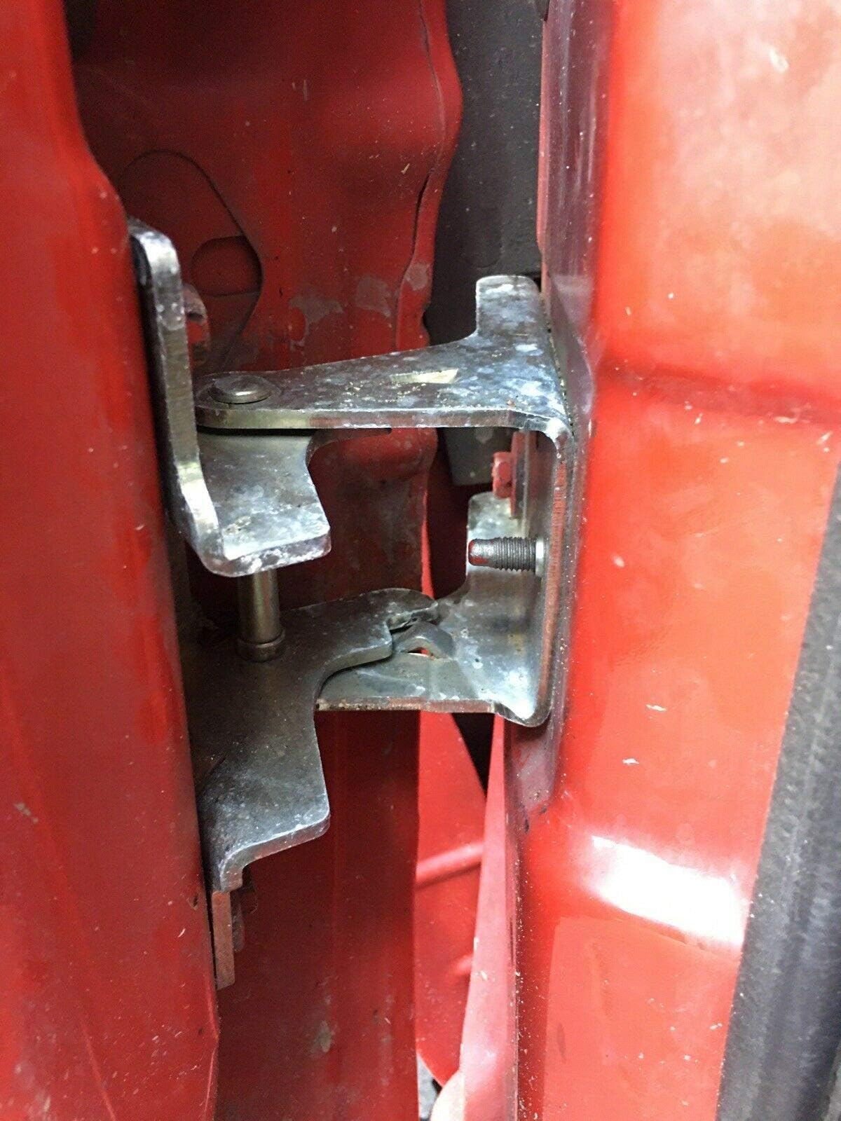 ECOTRIC Front Lower Door Hinge Assembly Compatible with 1996-2002 Dodge Ram 1500 2500 3500 Driver or Passenger Side Replacement for 55275464AC