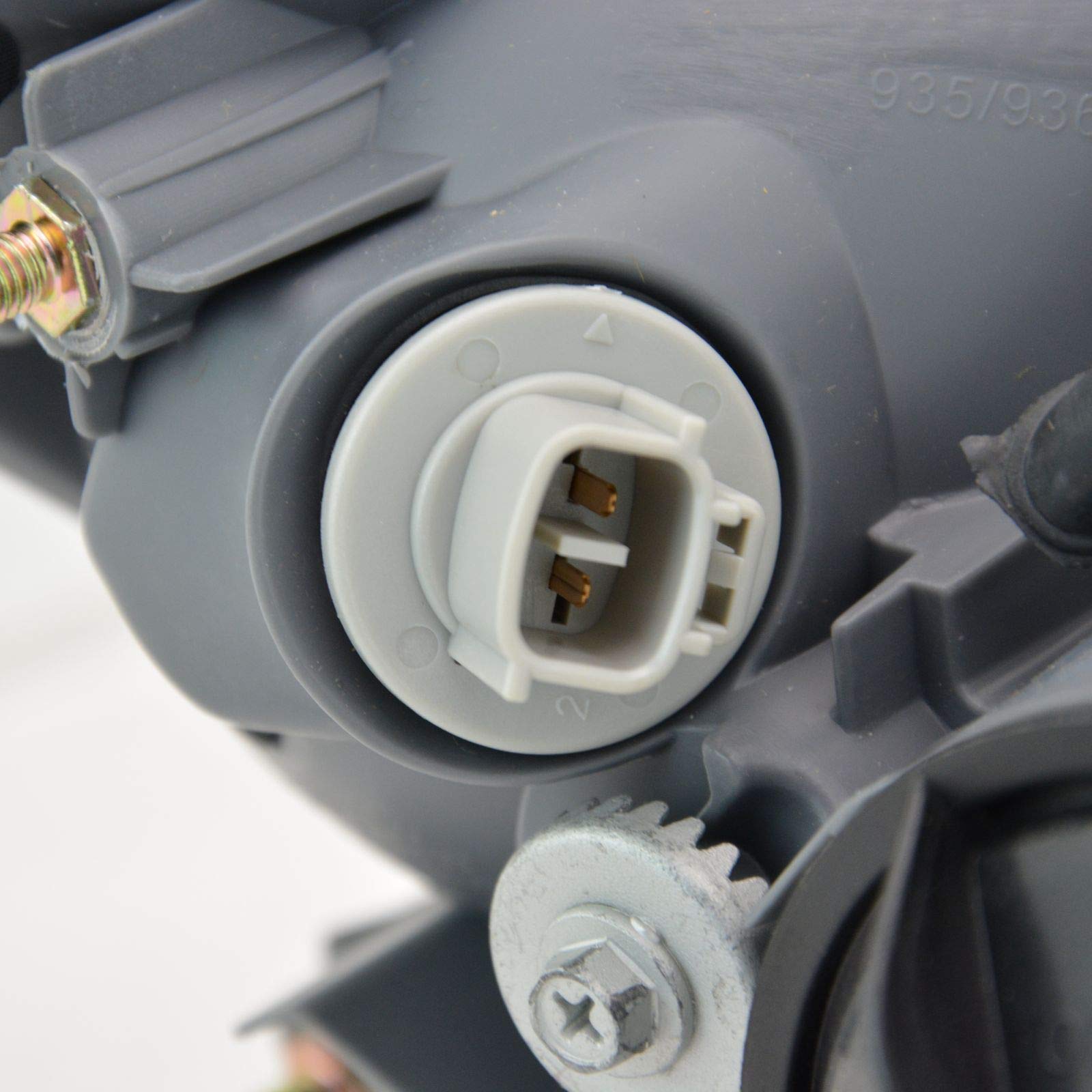 Trq Driver & Passenger Side Headlight Assembly Set Headlights Driver & Passenger Side Compatible With 2001-2005 Lexus Is300 Lx25