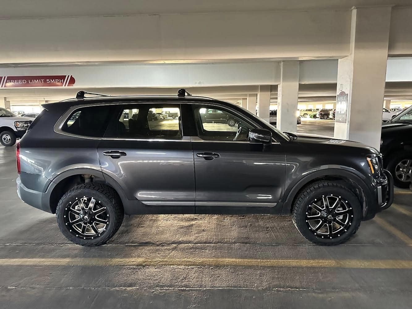 Truxxx 306016-2' Front & 2.25' Rear Lift Kit Compatible With Kia Telluride Suv (2019-2022) & Compatible With Hyundai Palisade Suv (2019-2022) - 2Wd & 4Wd - With Shock Shaft Extensions