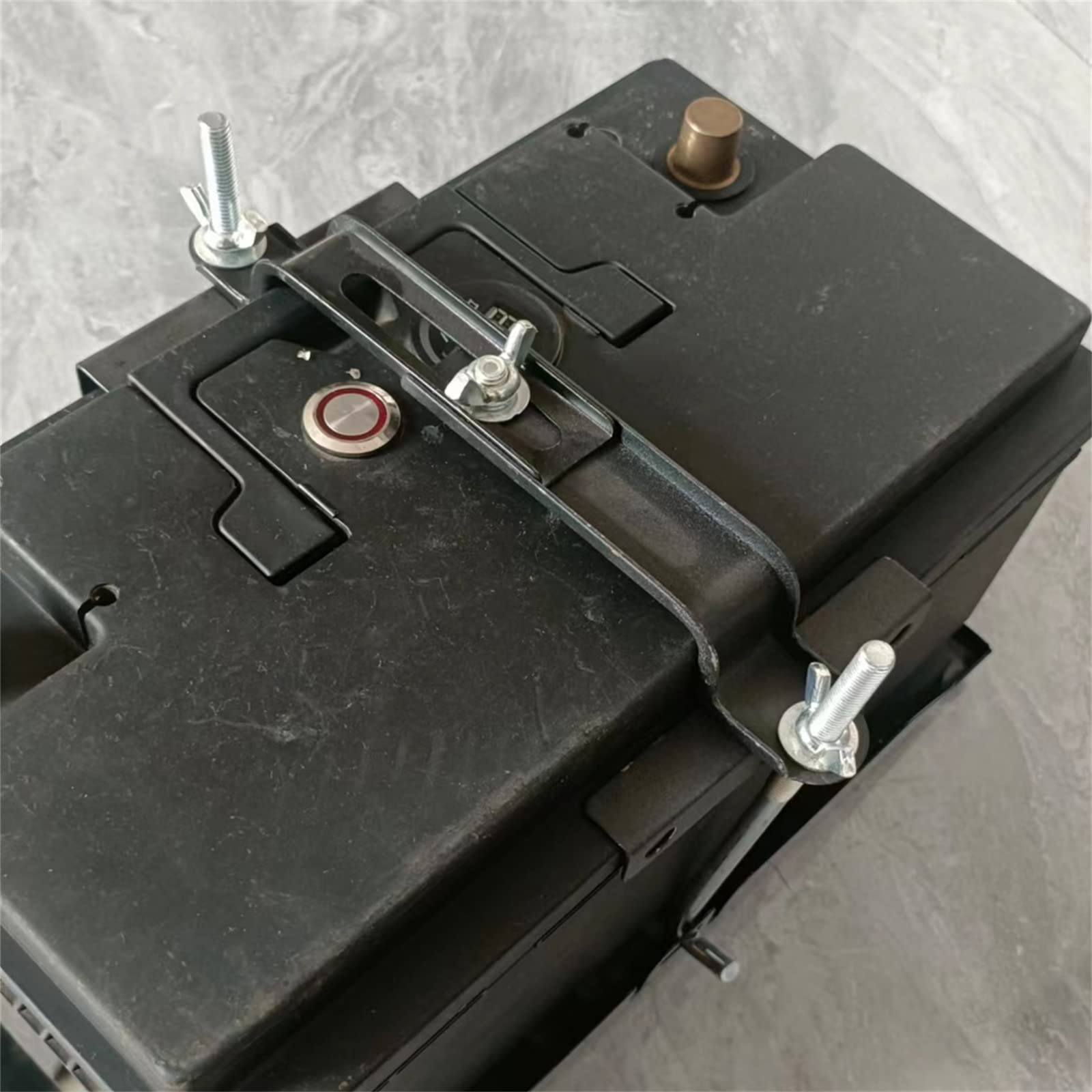 Aoerzn Premium Adjustable Battery Hold Down Tray, Universal Crossbar with J Bolt, 11in / 27cm, Corrosion Resistant for SUV Car