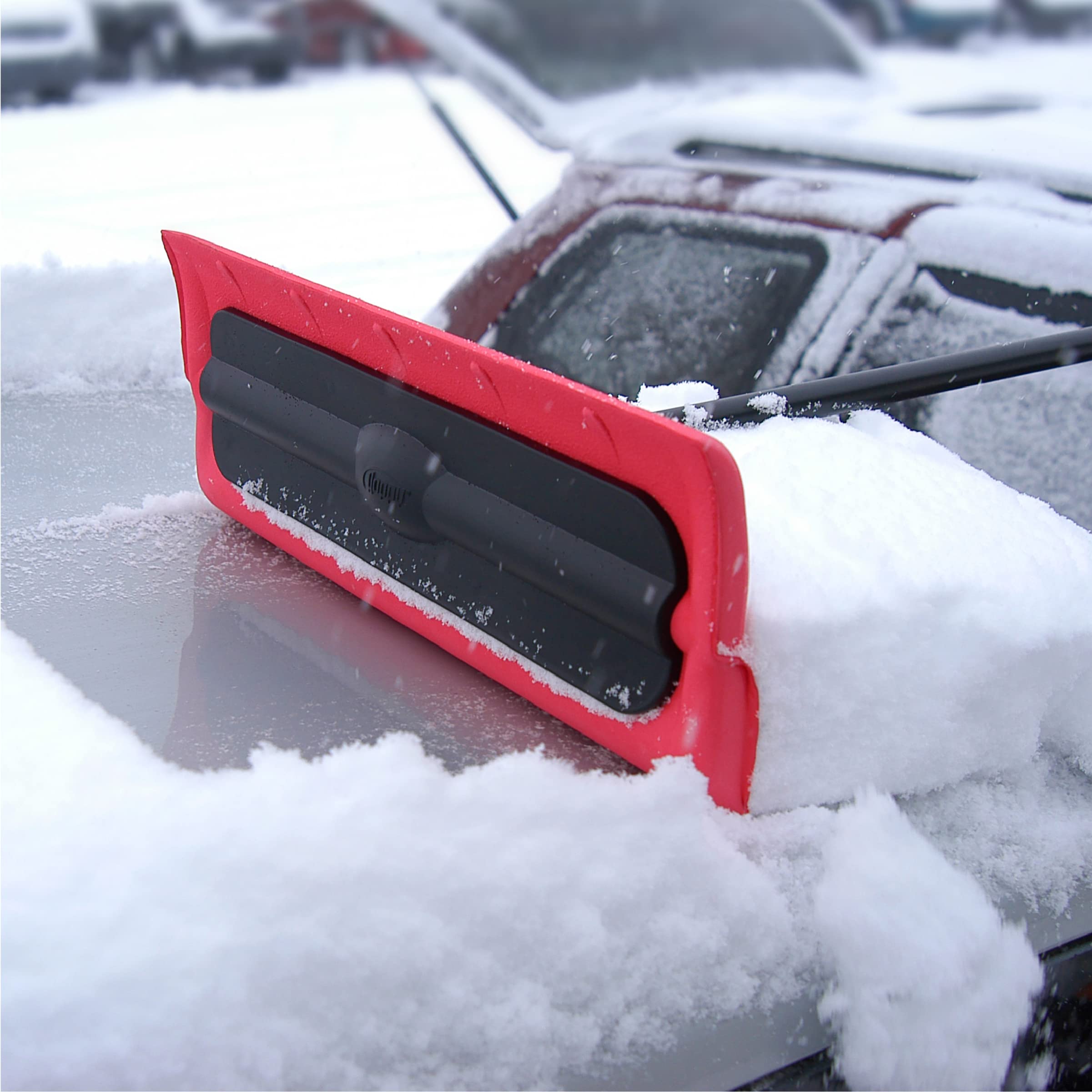 Subzero 18833 51'' Heavy Duty Telescopic Arctic Plow Snowbroom With Ice Scraper