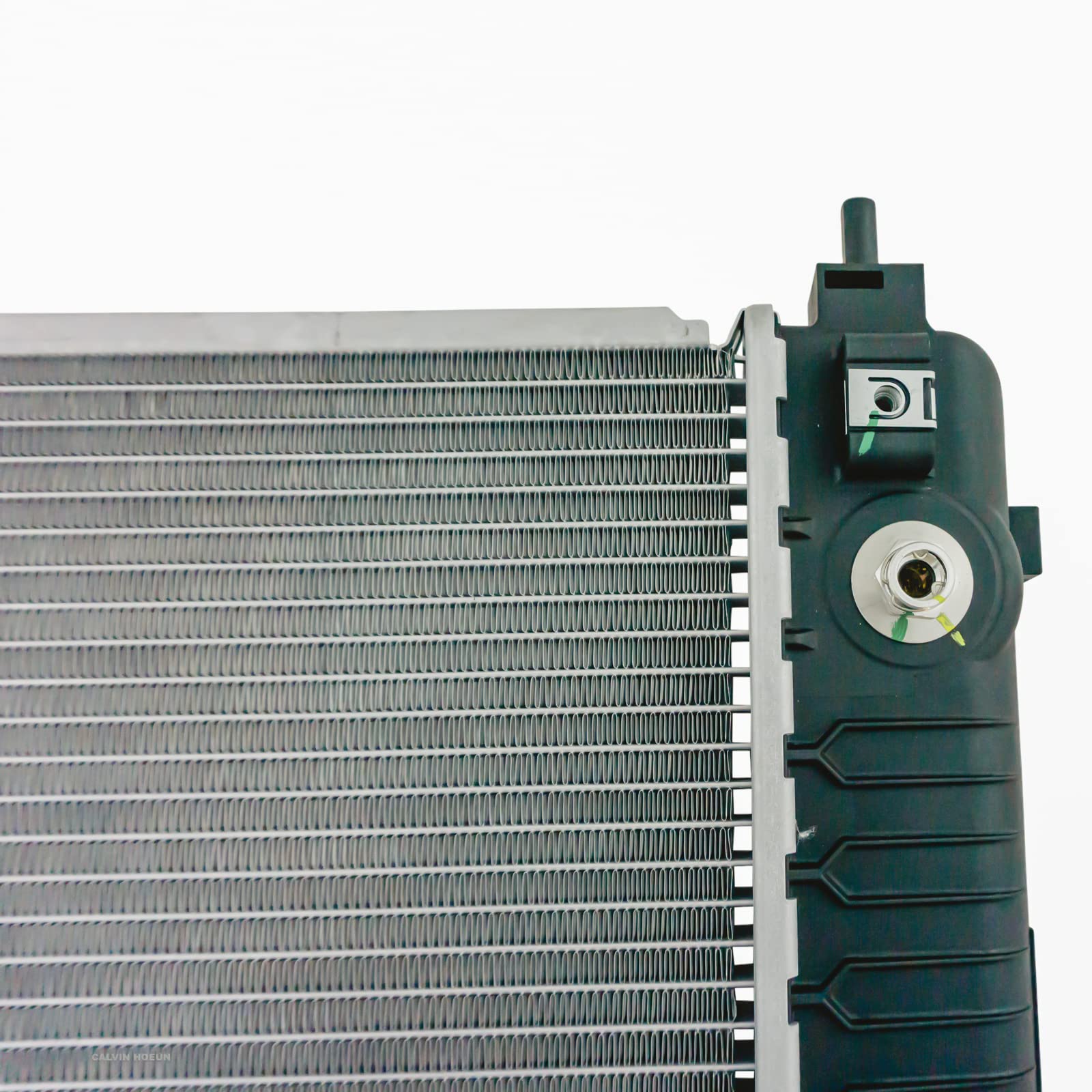 Trq Radiator Assembly Aluminum Core Compatible With 14-16 Buick Regal 14-19 Chevrolet Impala 13-15 Malibu 16 Malibu Limited Cu13