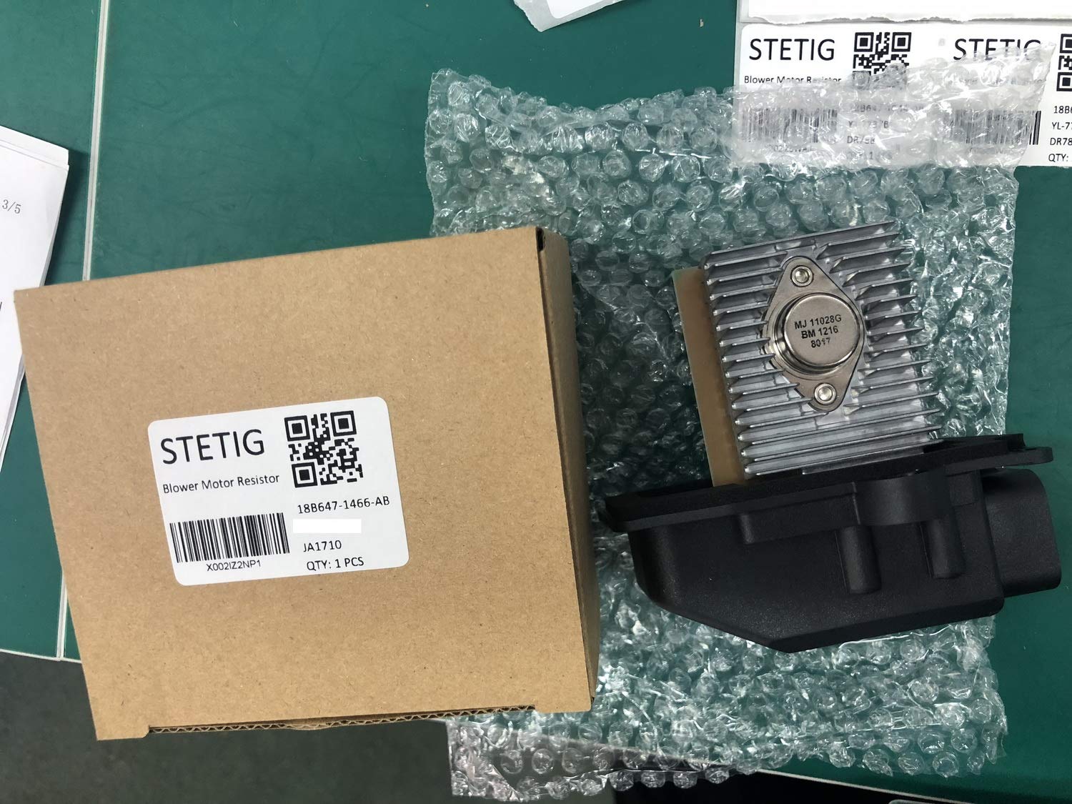 Auto Temp Control Blower Motor Resistor Fits 98-11 Crown Victoria - 97-02 Town Car - 98-11 Grand Marquis / 03-04 Marauder Replac