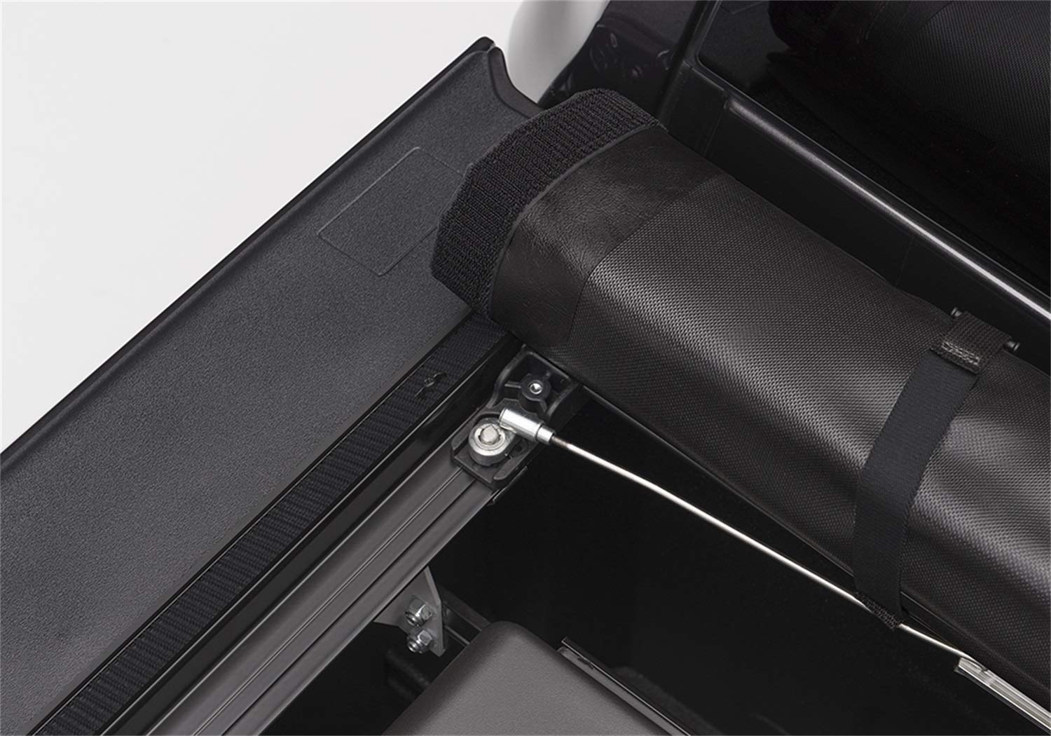 Realtruck Truxedo Deuce Hybrid Truck Bed Tonneau Cover | 773201 | Fits 2019 - 2025 Chevy/Gmc Silverado/Sierra, Works W/ Multipro