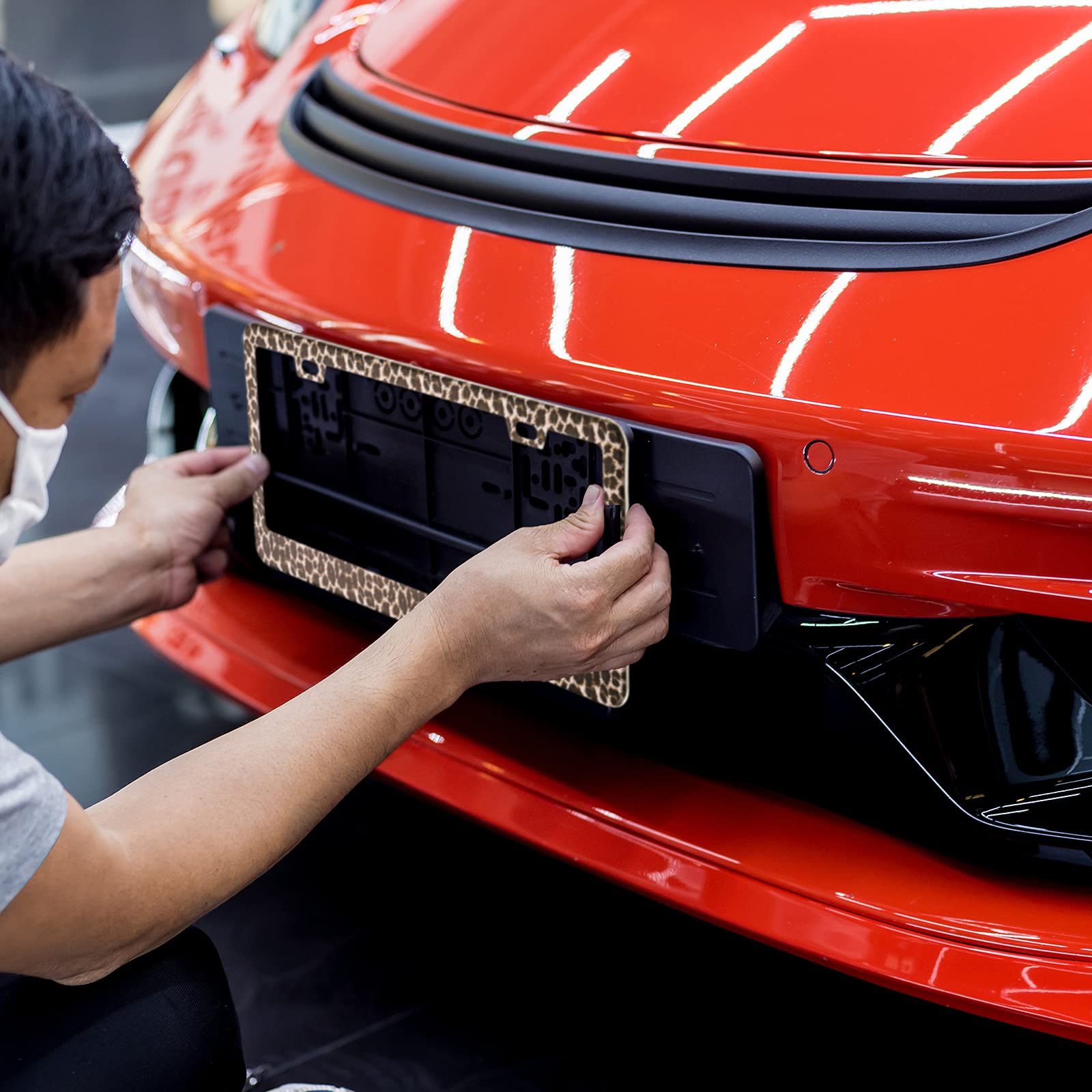 Frienda 24 Pcs Leopard Car Accessories Leopard Car Seat Cover Full Set Cheetah Steering Wheel Metal License Plate Headrest Seat