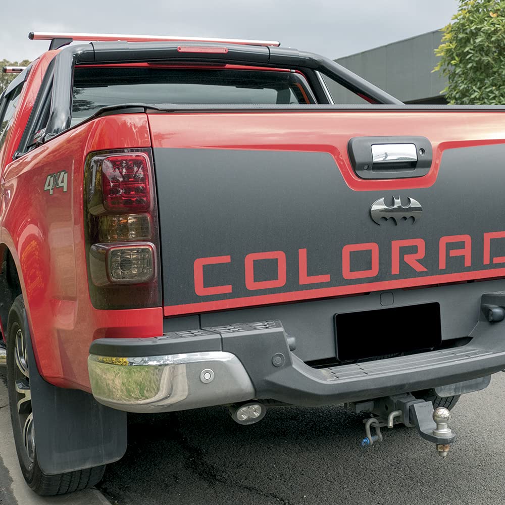 Fan Emblems Batman 3D Car Badge - 1989 Batwing Logo - Large (Black Chrome: 7.3 X 3.6 X 0.4 Inches)