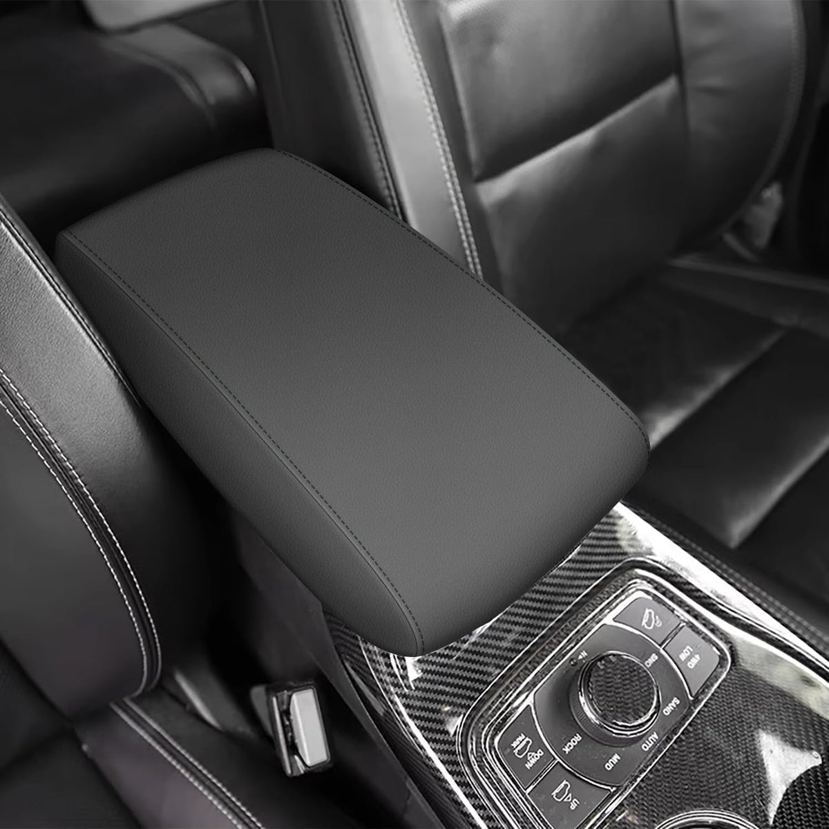Aomsazto Armrest Console Pad For 2022-2024 Jeep Grand Cherokee Black