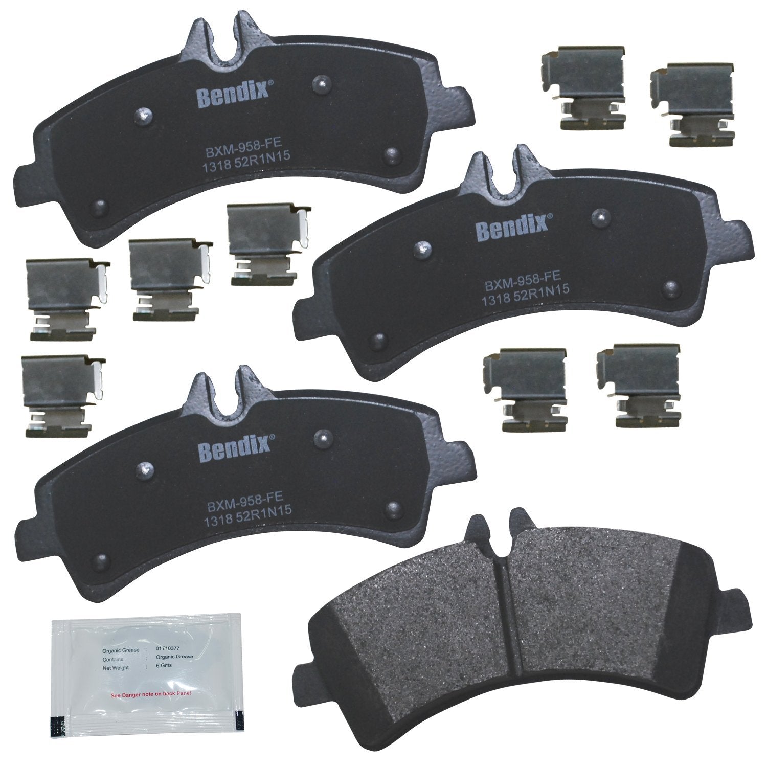 Bendix Priority1 Cfm1318 Semi-Metallic Rear Brake Pads For Select Models Dodge Sprinter 3500, Freightliner Mercedes-Benz Sprinte
