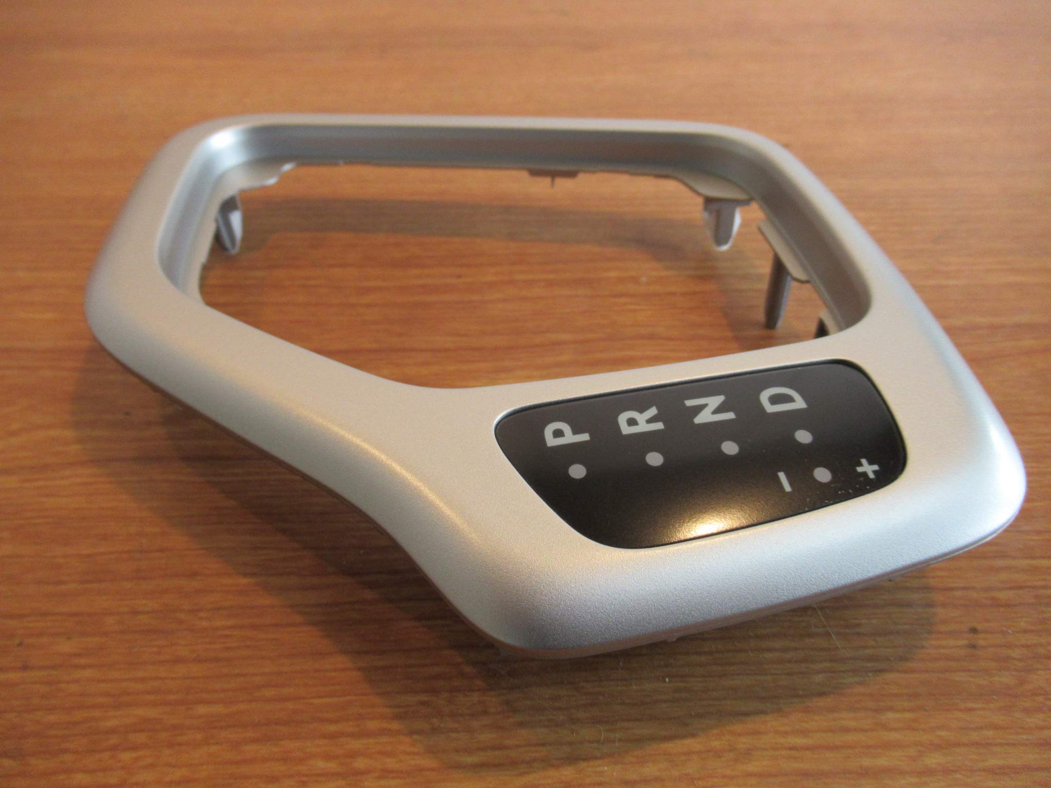 Mopar 2014-2018 Jeep Cherokee Silver Transmission Shifter Bezel New Oem