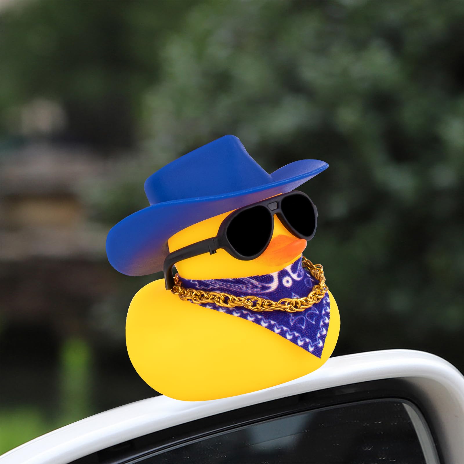 wonuu Car Dashboard Decoration Cowboy Hat Rubber Duck, Car Ducks Ornaments with Mini Colorful Hat Necklace Sunglasses Scarf (Dar
