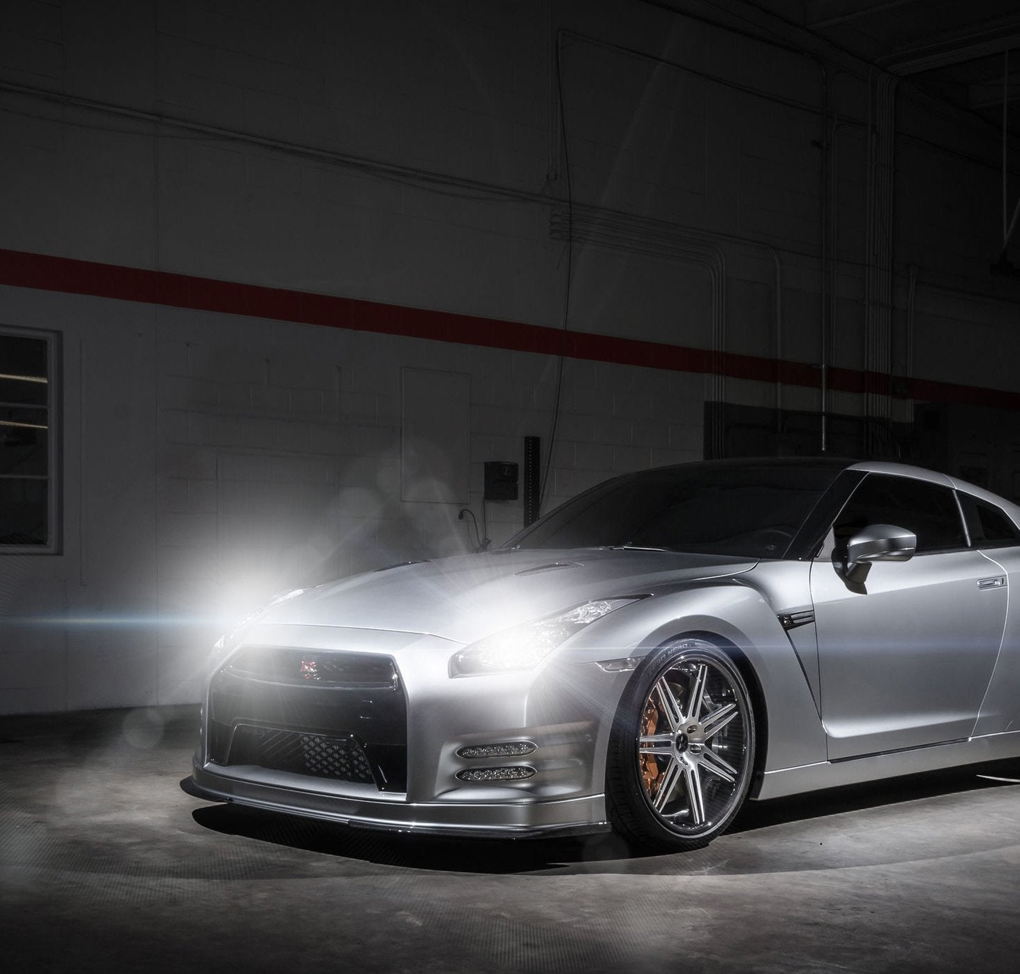 Xentec 9006 (Hb4) 6000K Hid Xenon Bulb Bundle With 35W Ep Alloy Slim Ballast (Ultra White)